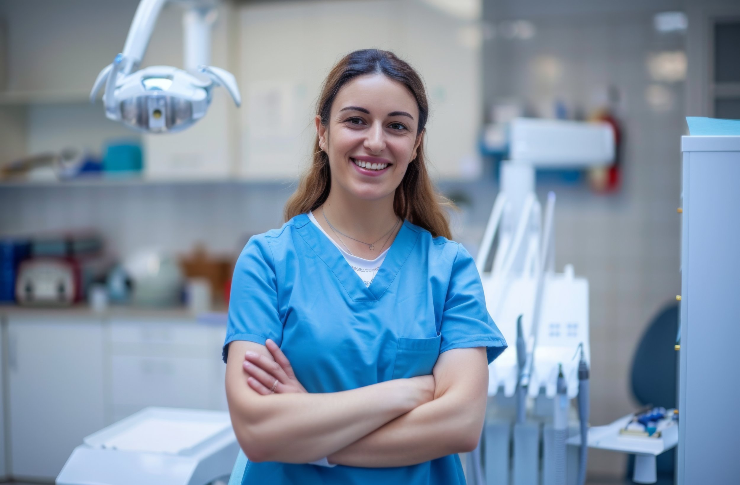 Healthcare professional in a clinical laboratory setting, representing secure medical IT solutions, patient data compliance, and automated healthcare workflows.