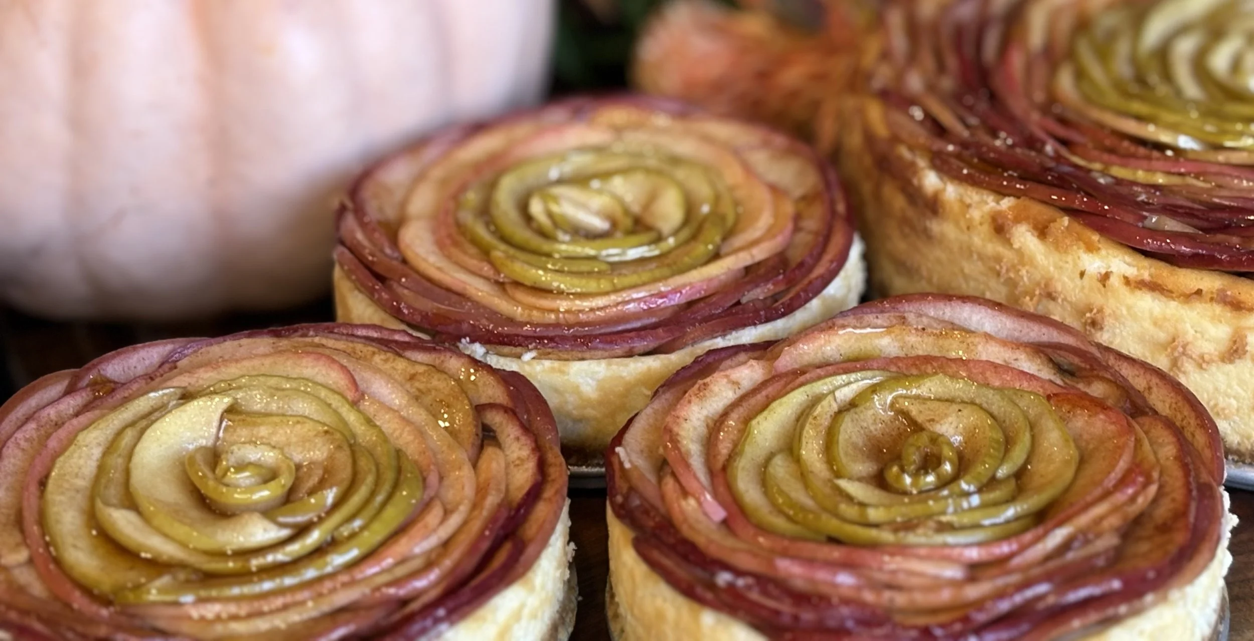 Mini Maple Apple Cheesecake