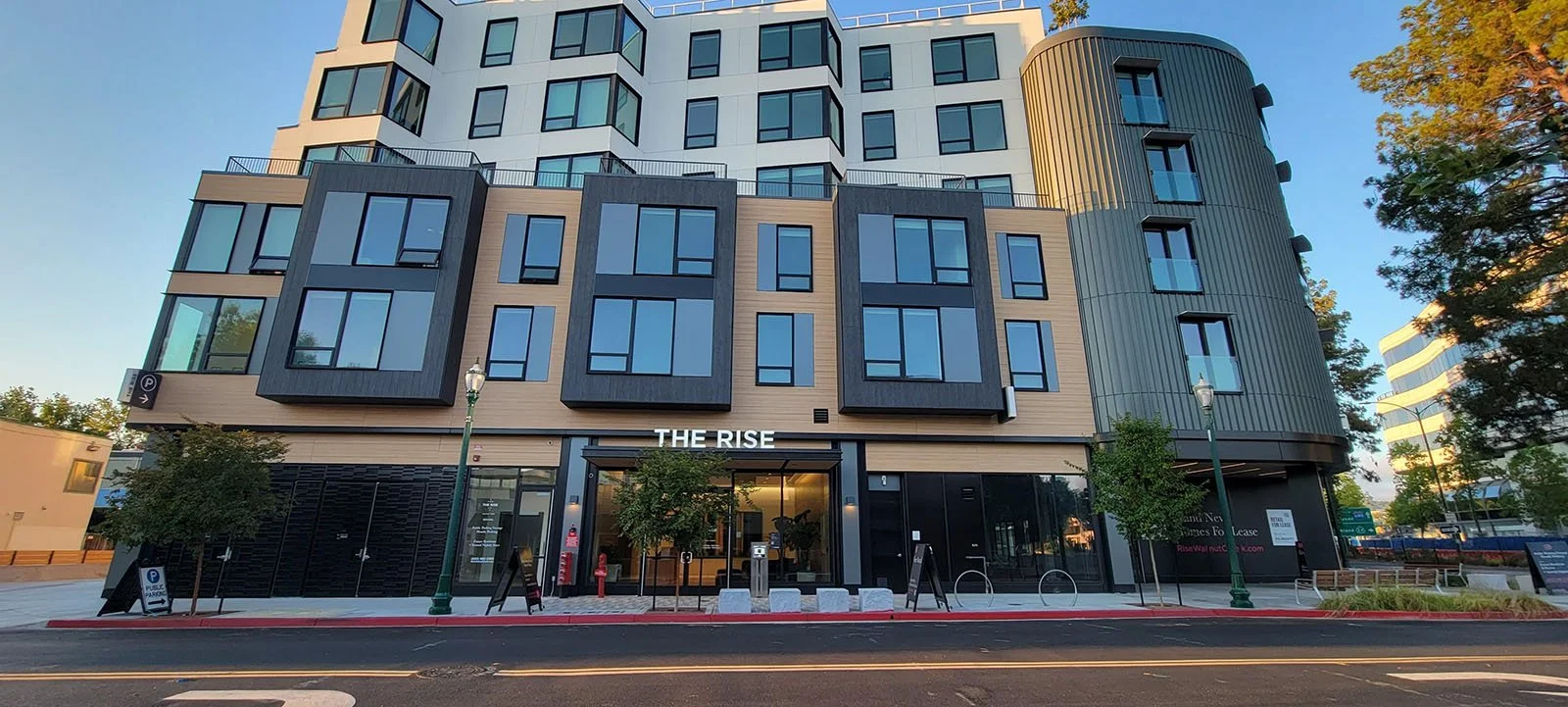 02_The_Rise_Exterior.jpg