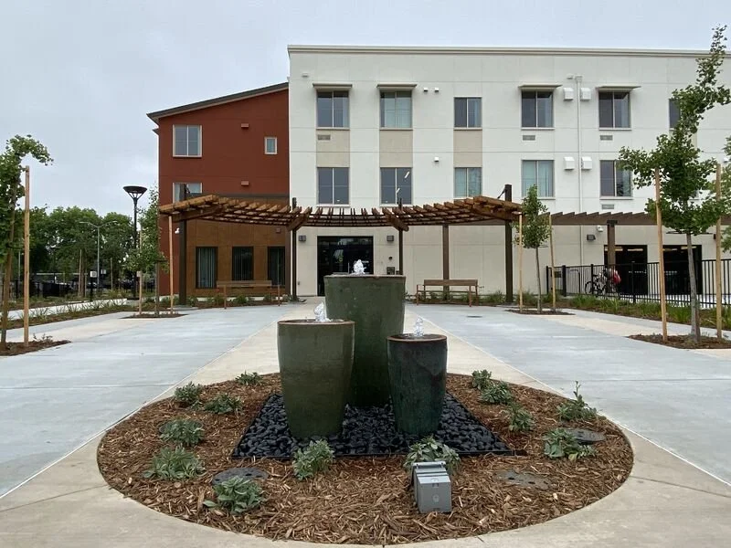 02_Oak Gardens - 1.jpg