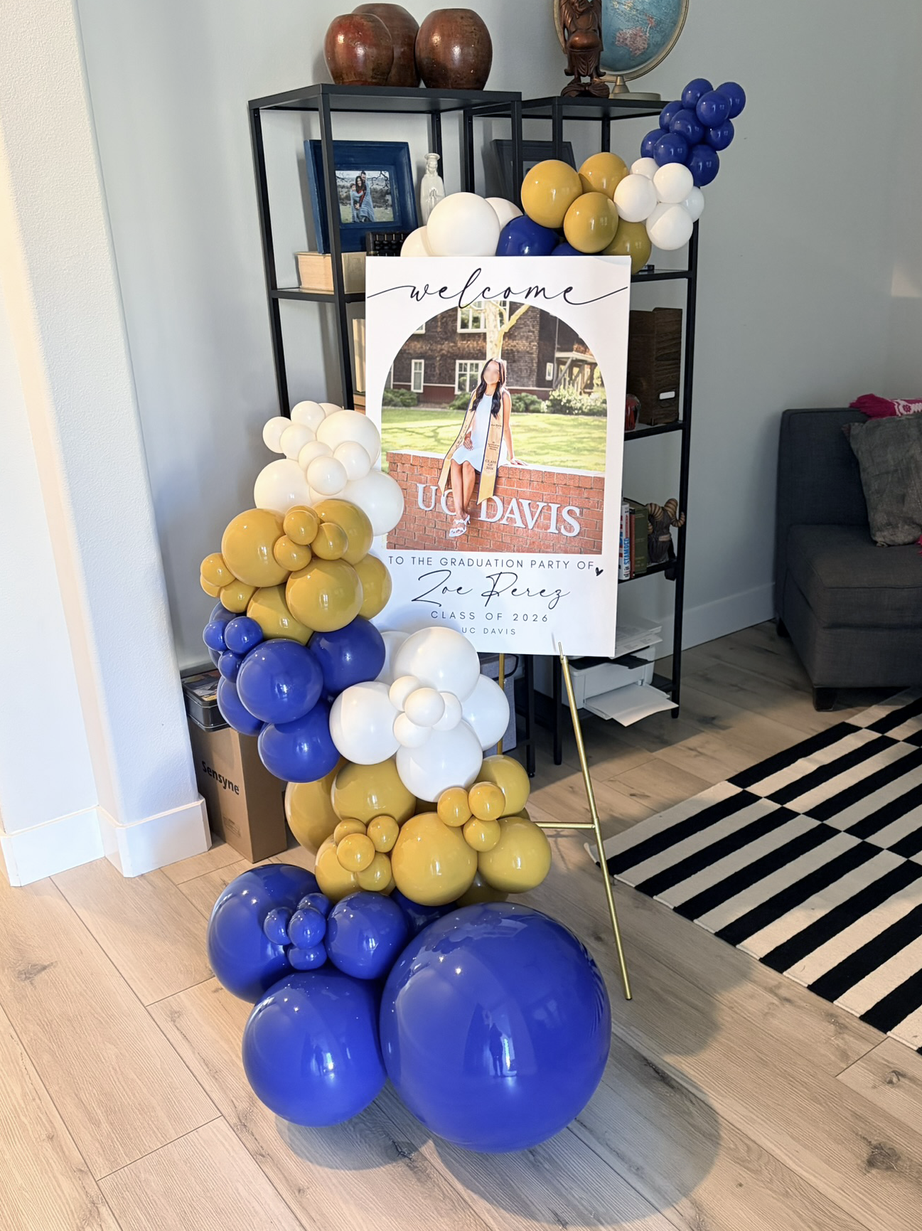 Heavenly Balloons Welcome Station (4).png