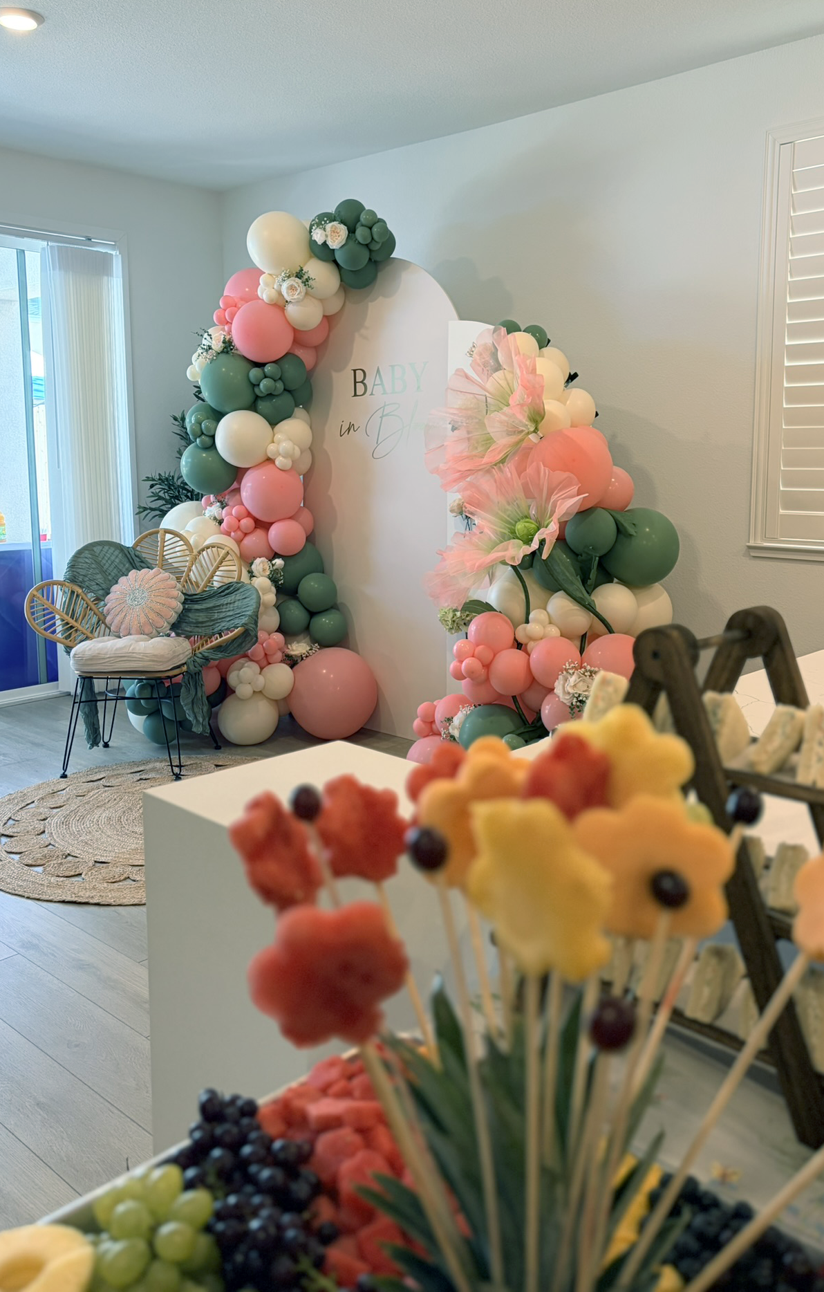 Heavenly Balloons Backdrop (12).png