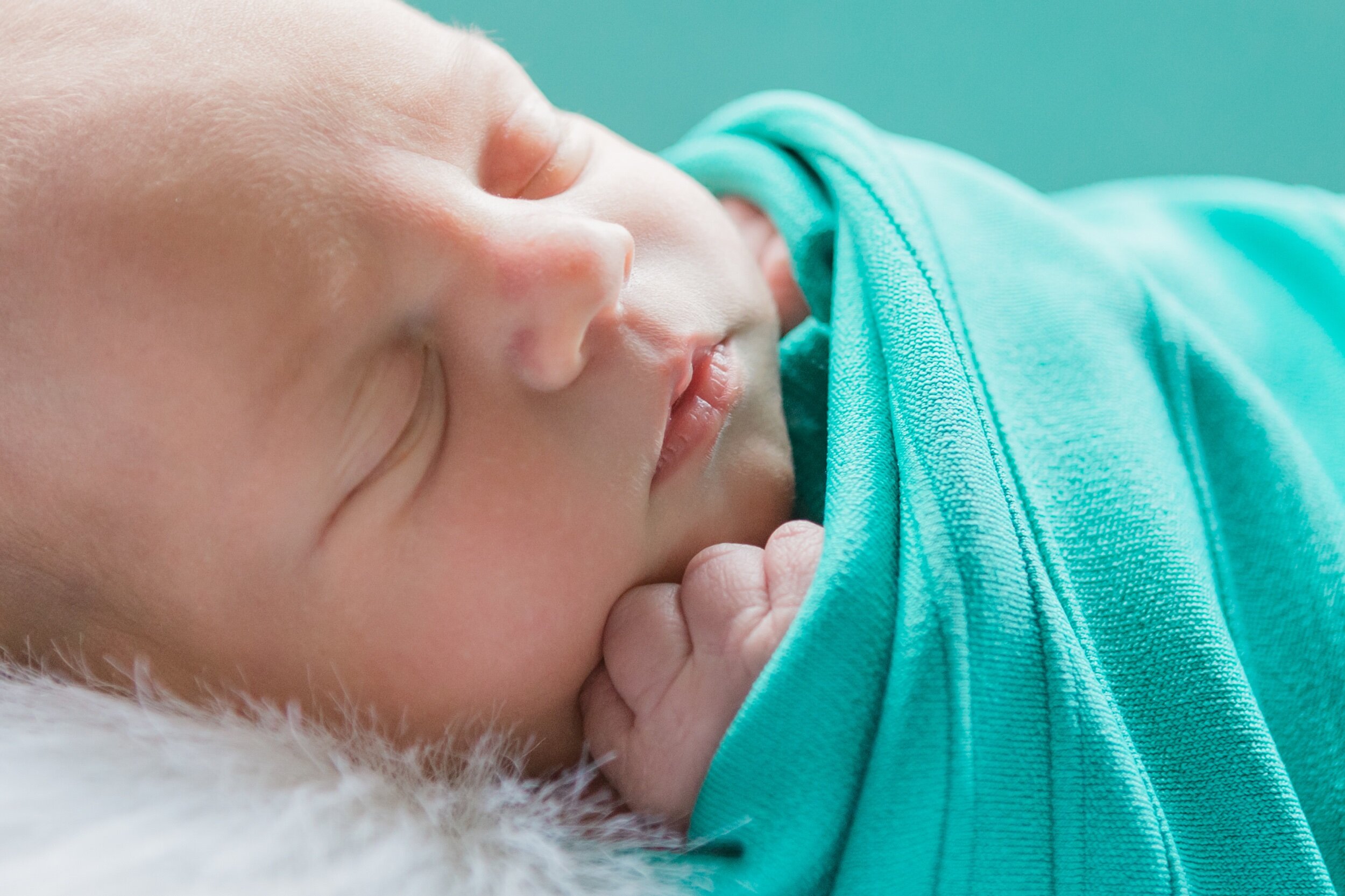 KaydanNewborn_EmilyMaeAnnPhotography2020-2.jpeg