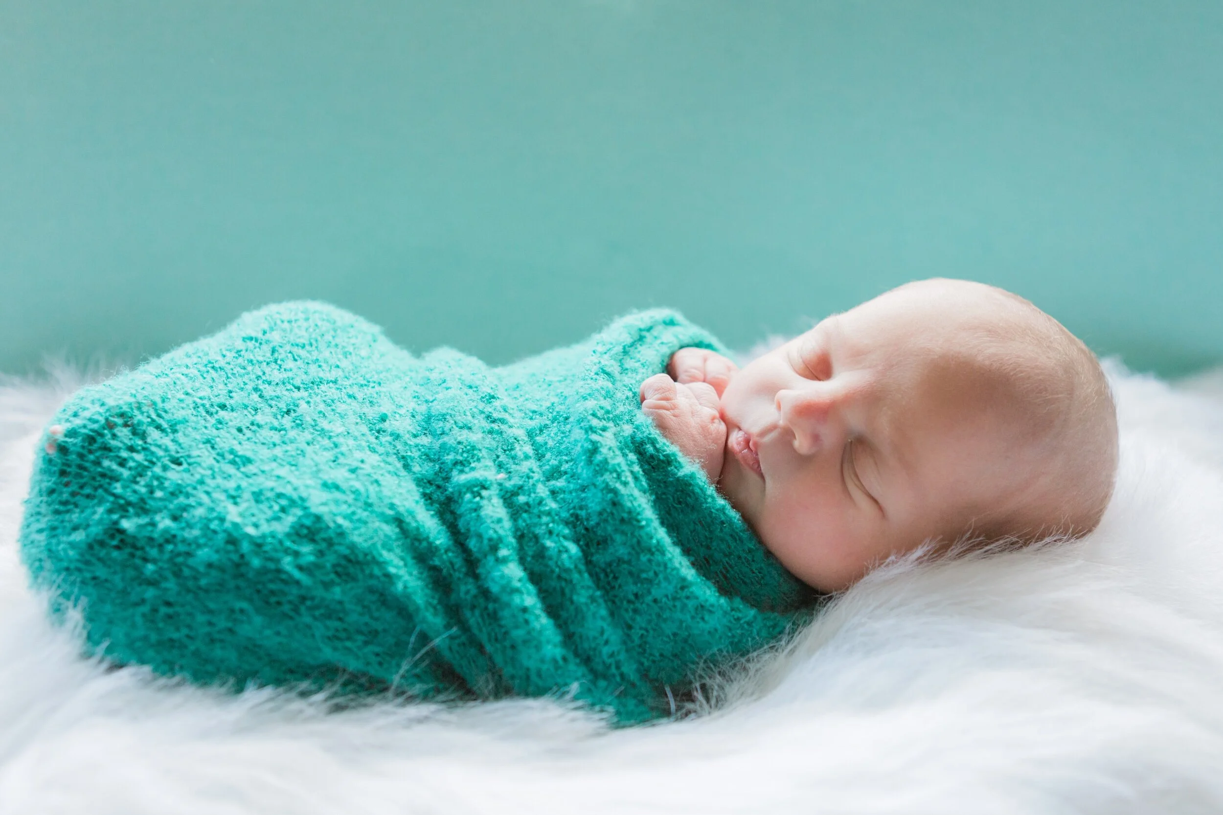 KaydanNewborn_EmilyMaeAnnPhotography2020-7.jpeg