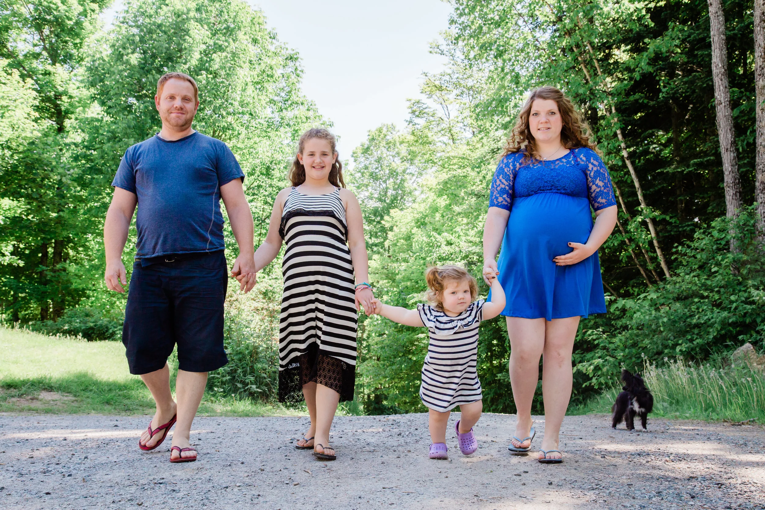 SalarFamilyMaternity_EmilyMaeAnnPhotography-3.jpg