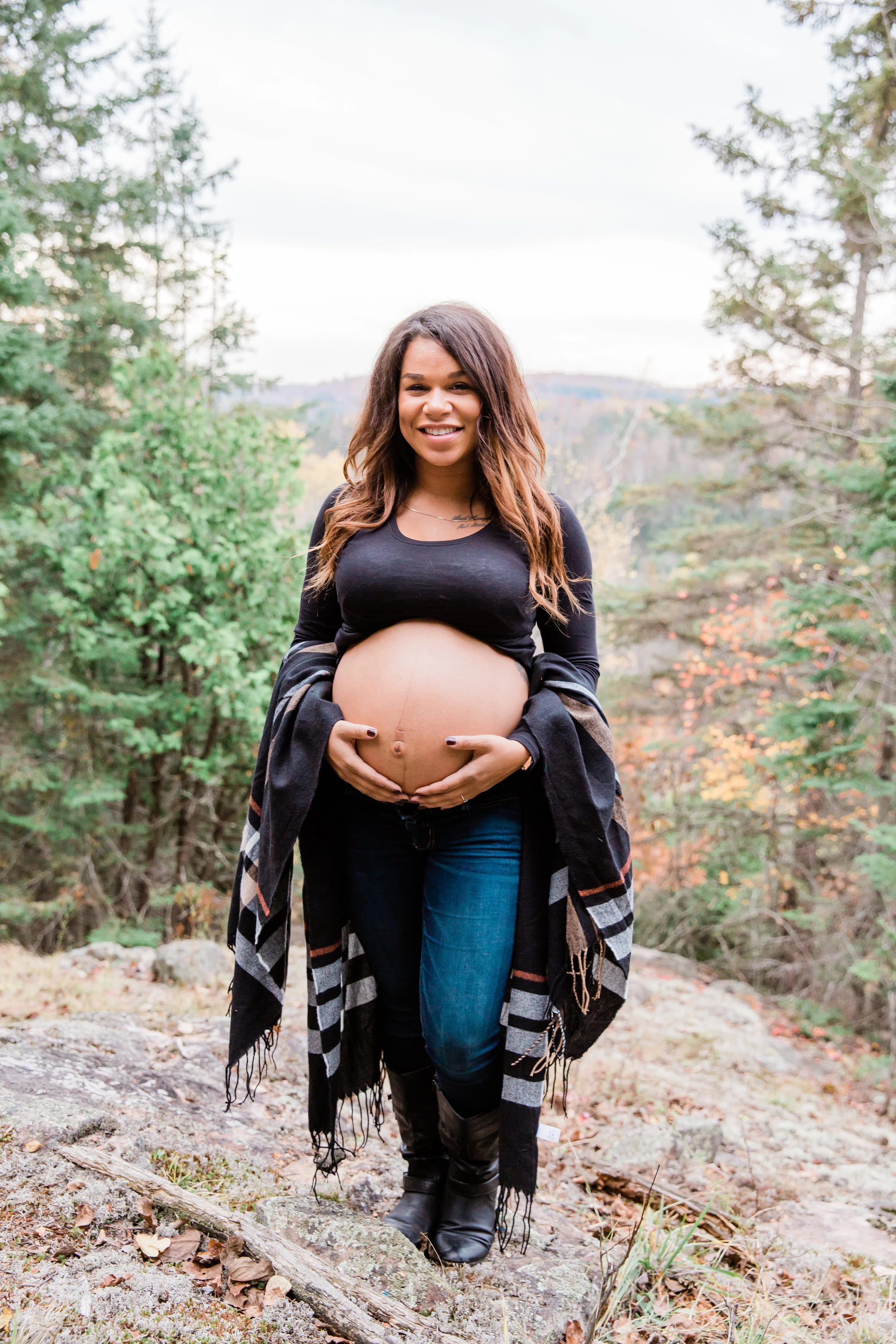 ShyanneMaternity_EmilyMaeAnnPhotography.jpg