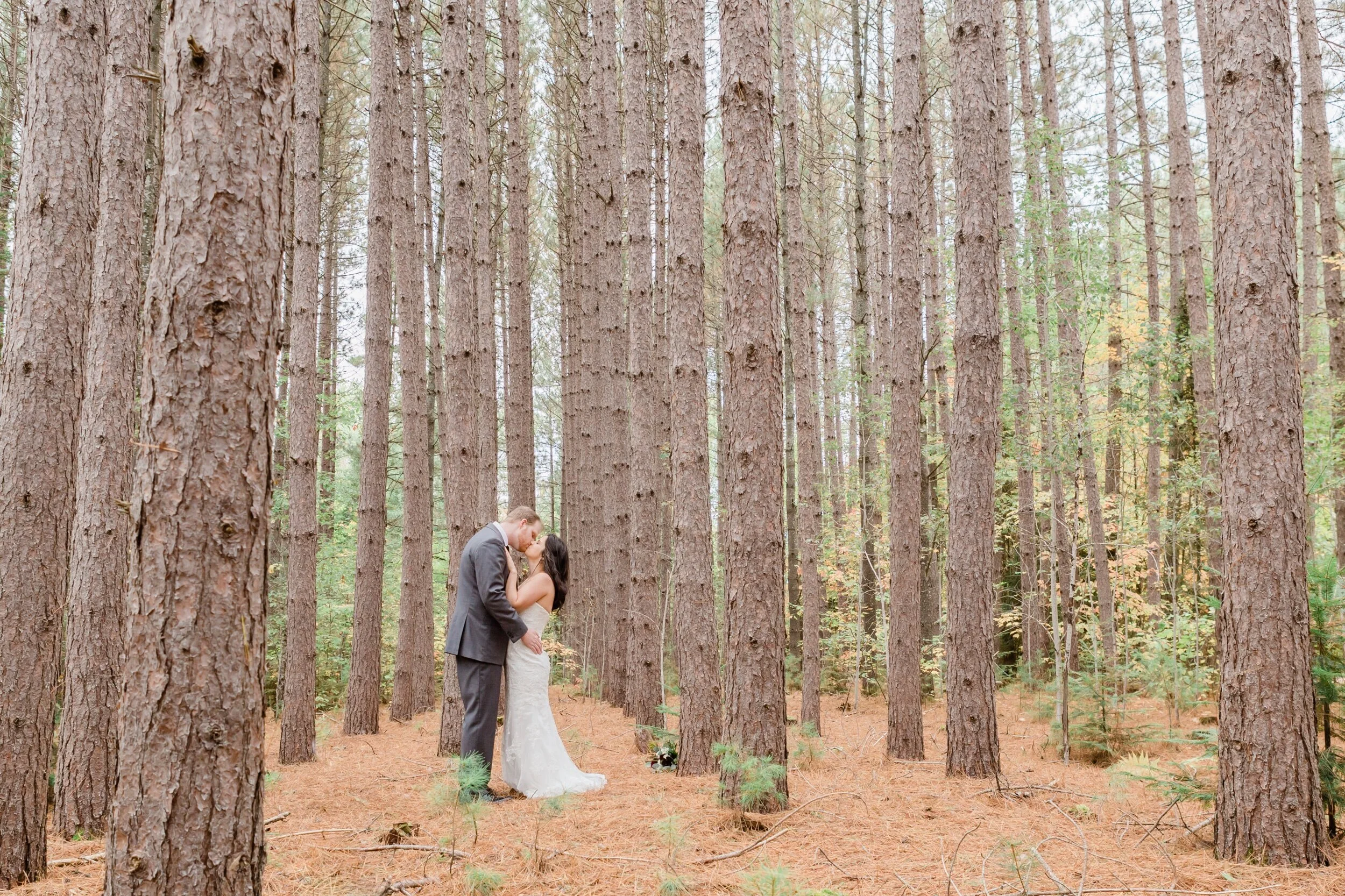 Catherine&RobertsonWedding_EmilyMaeAnnPhotography-5.jpeg