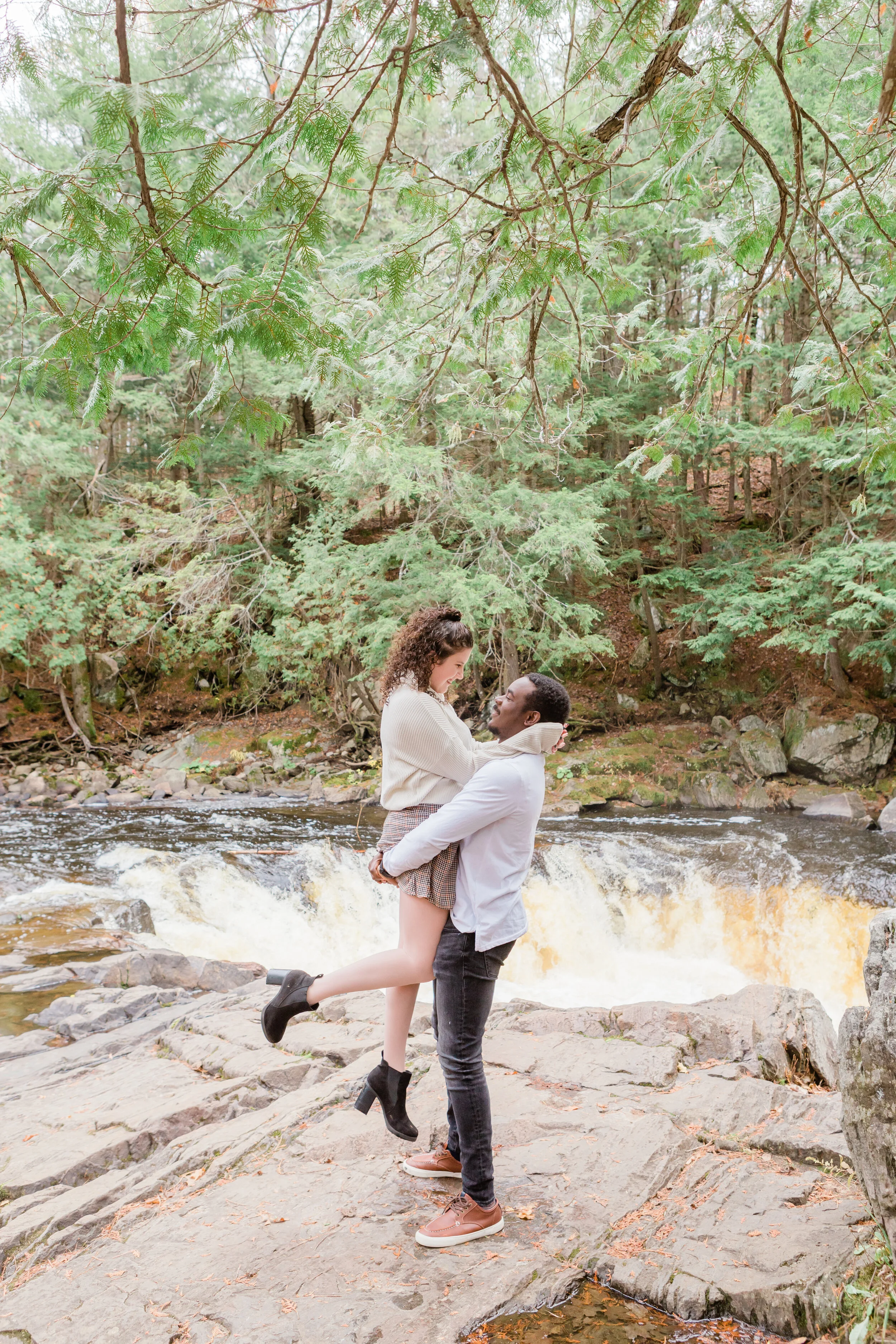 Emma&ChadEngagement_EmilyMaeAnnPhotography2020-2.jpg