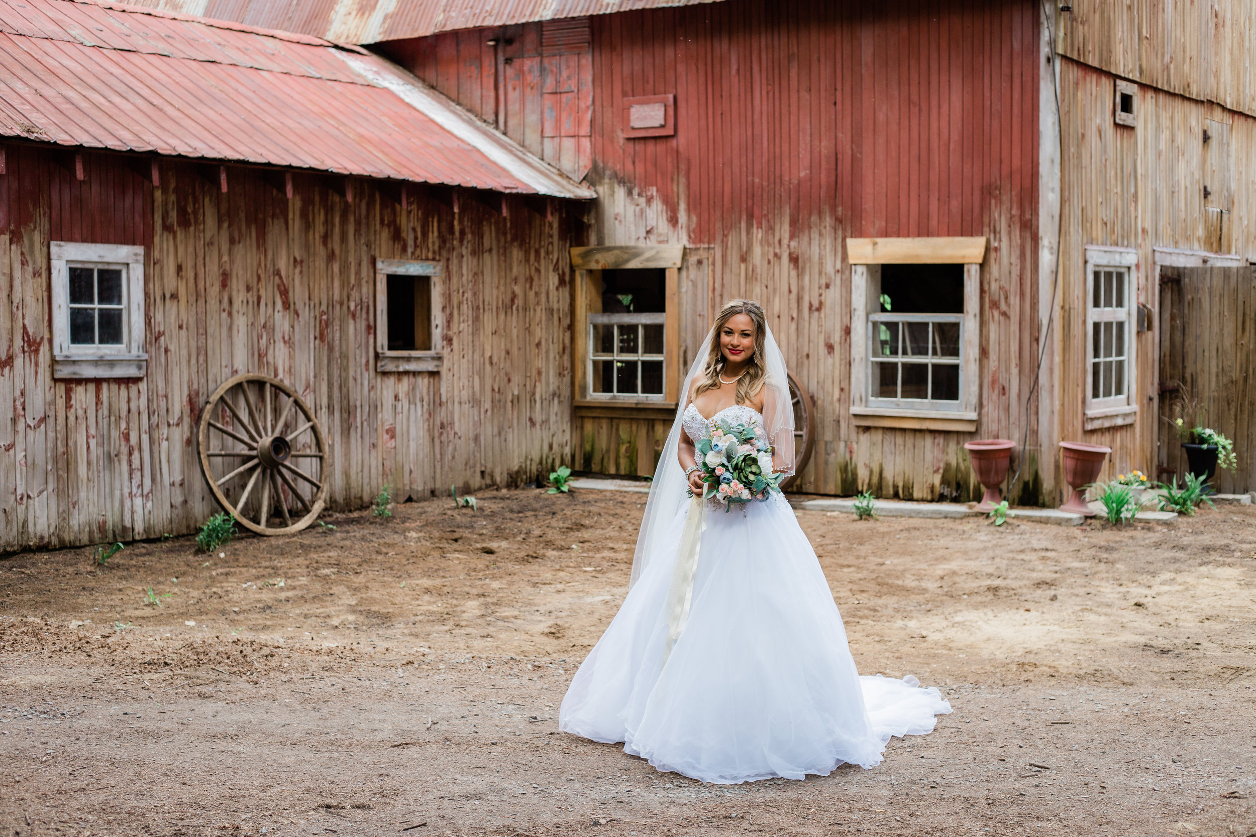 PineLodgeWedding_EmilyMaeAnnPhotography20.jpg