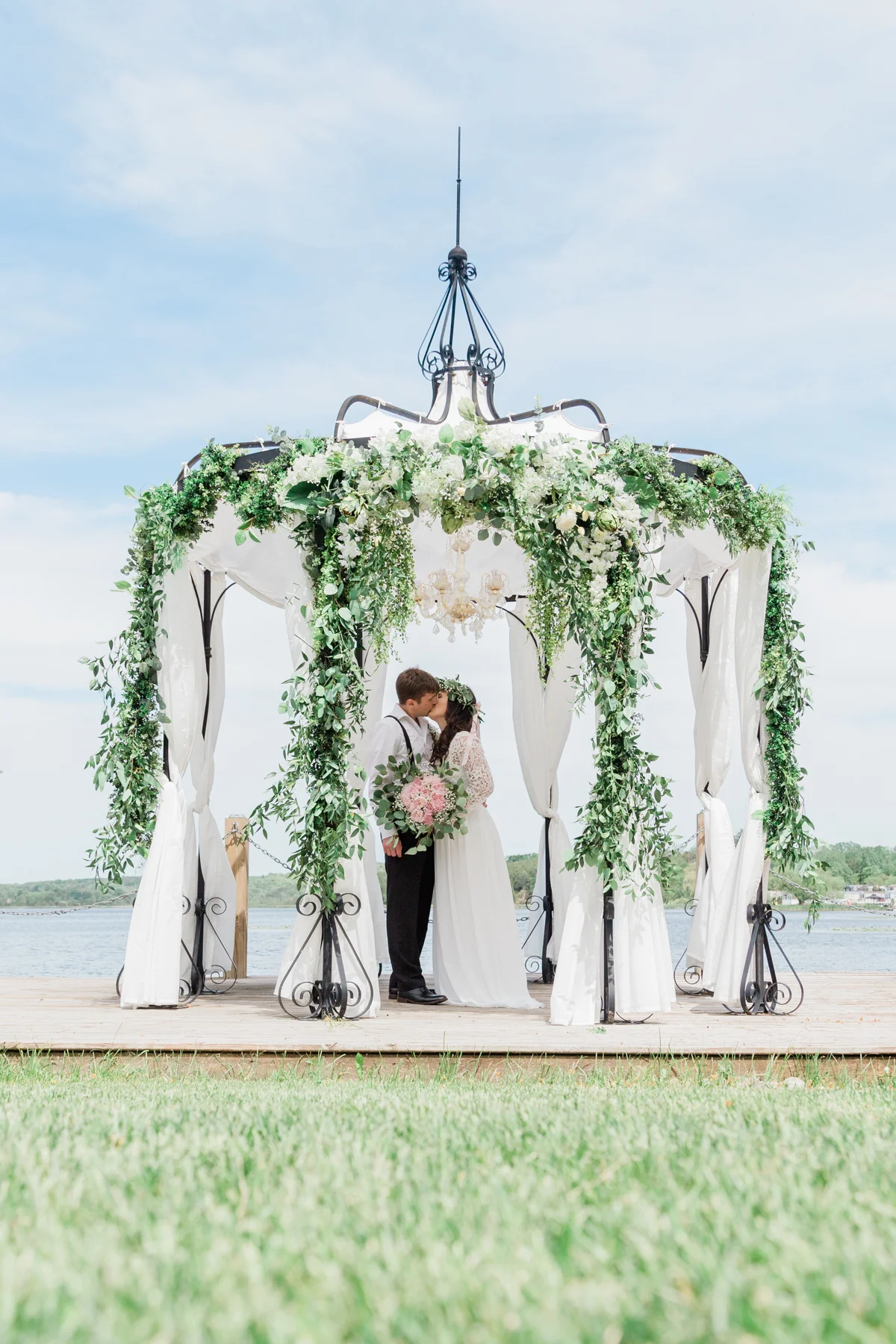 StyledElopement2019_EmilyMaeAnnPhotography-9.jpg