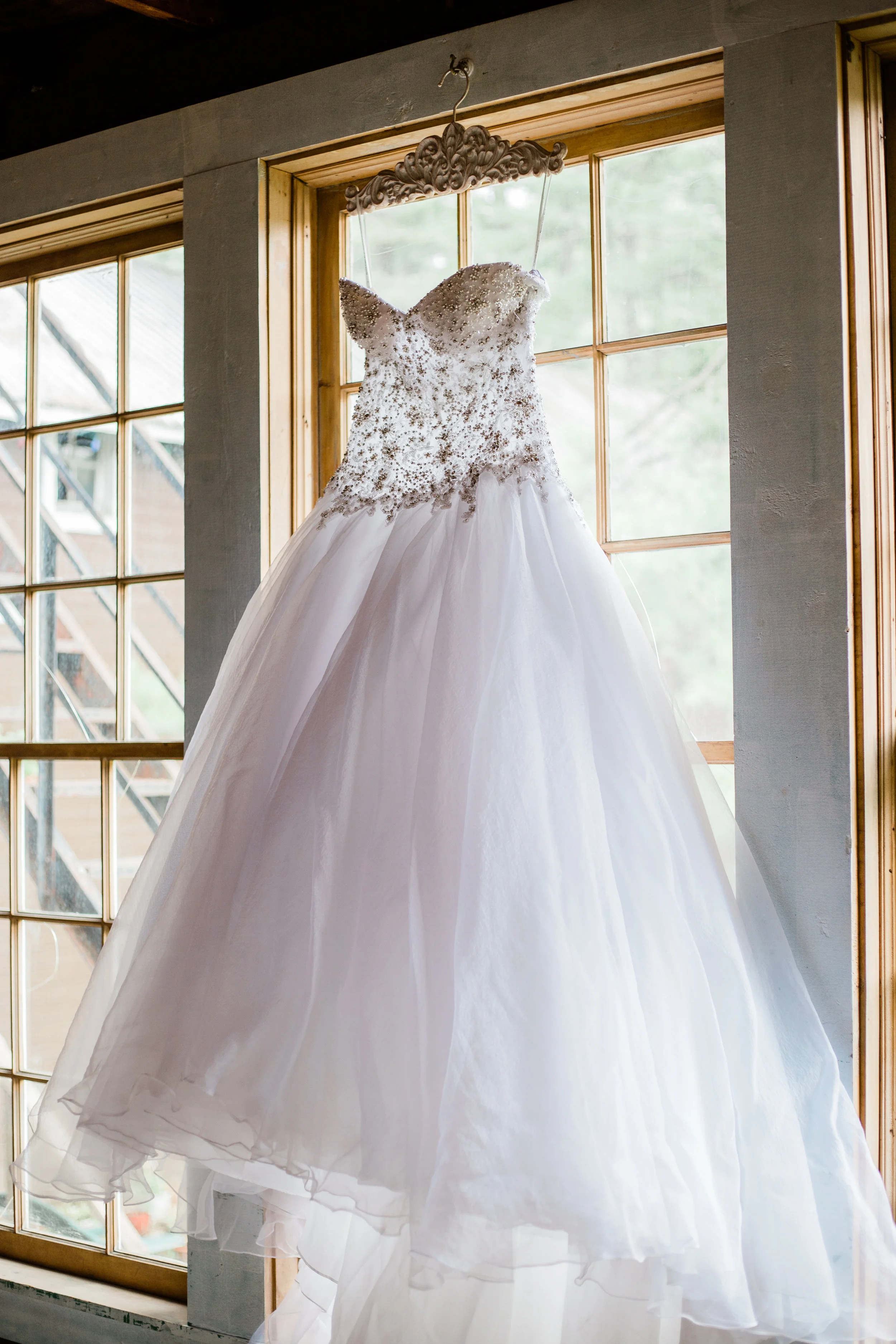 PineLodgeWedding_EmilyMaeAnnPhotography-13.jpg