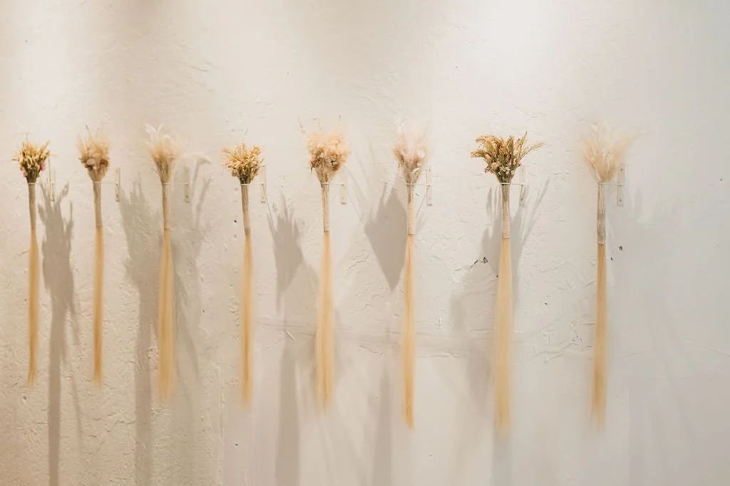 everwoven-flowers-8-bouquet-wall-hanger.jpg