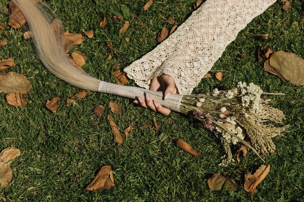 Alex-Grass-Bouquet-2.jpg