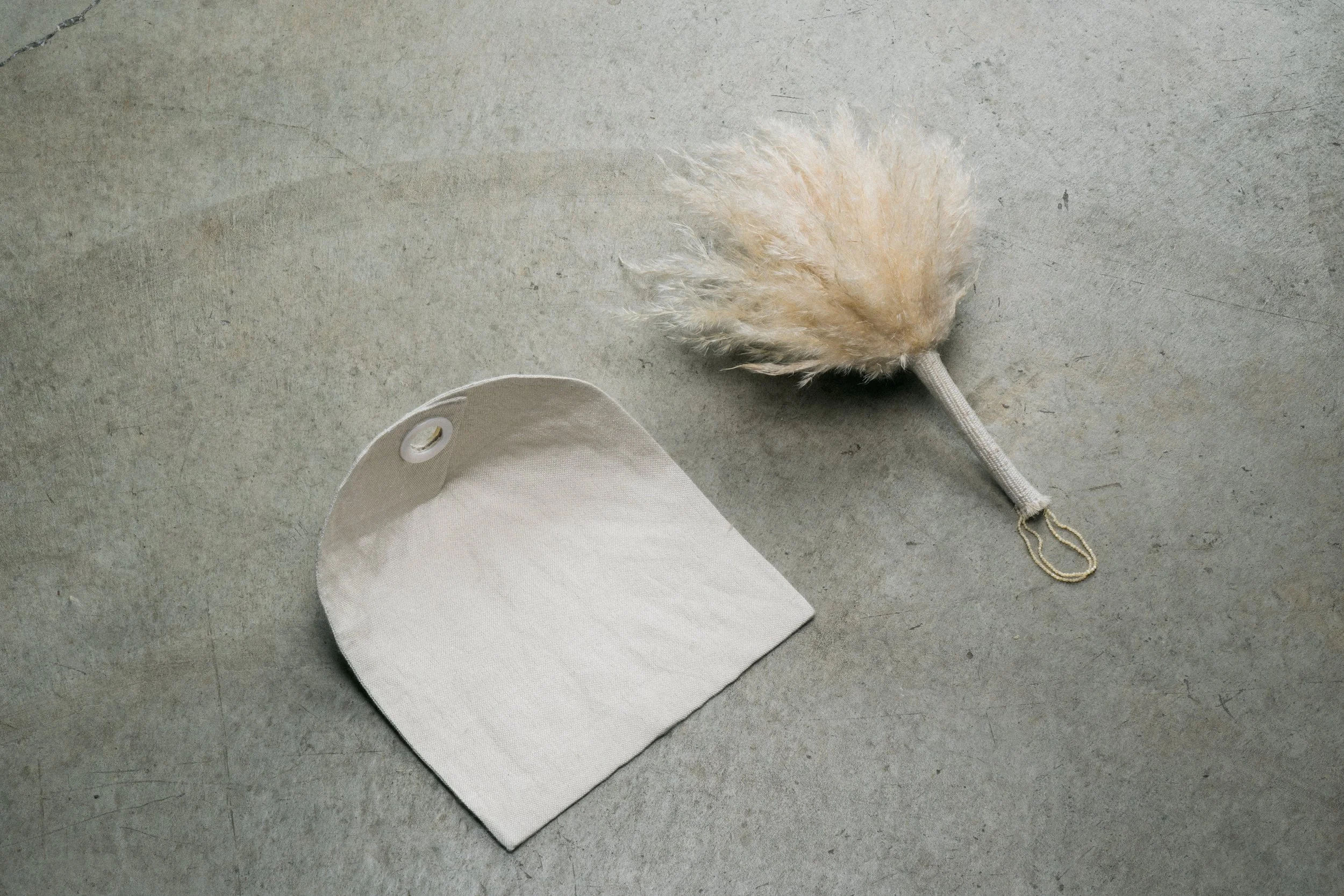 handbroom_cleaninghouse_6.jpg