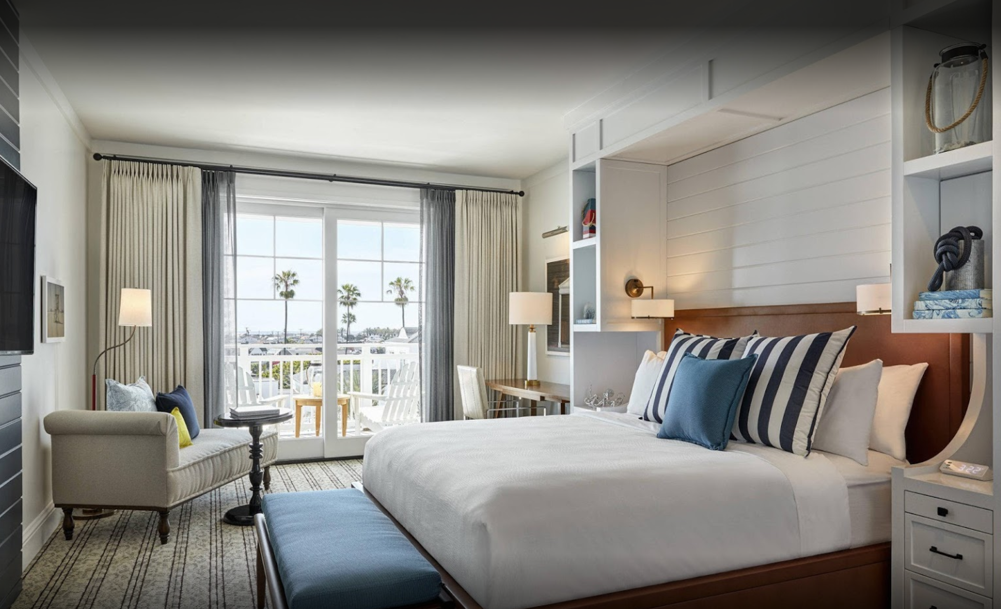 Lido House bedroom