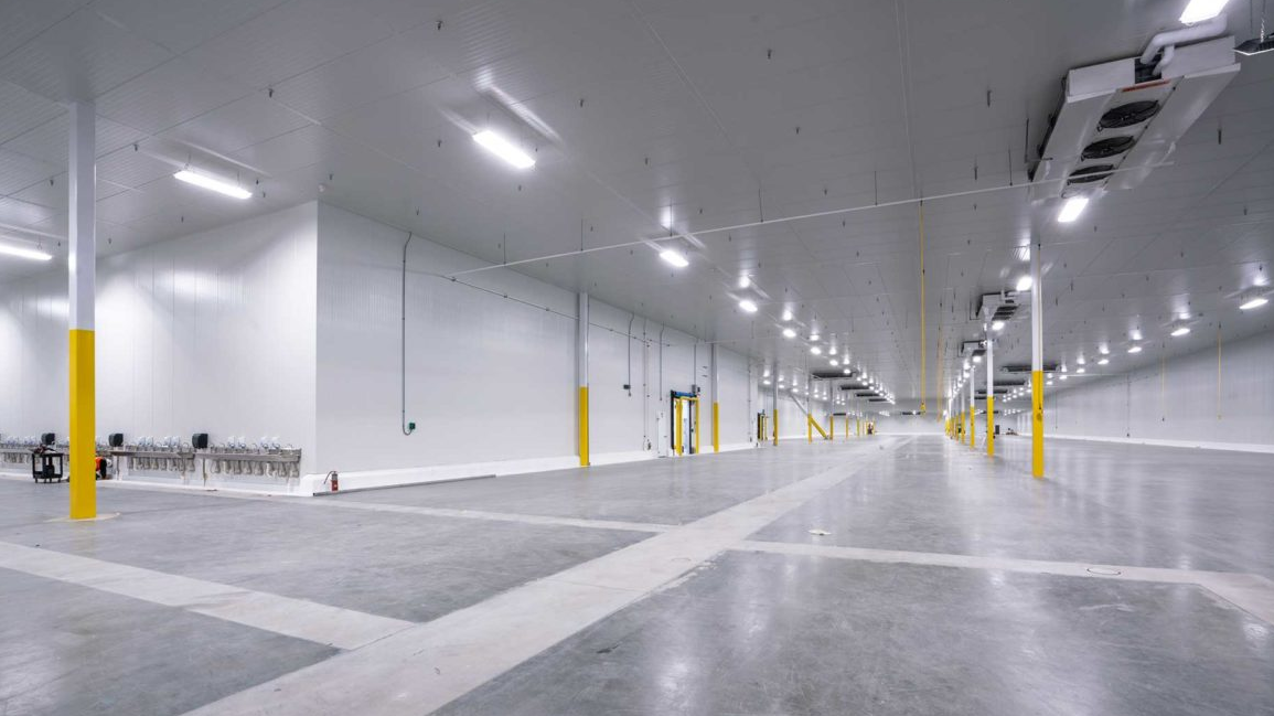 refrigerated warehouse space