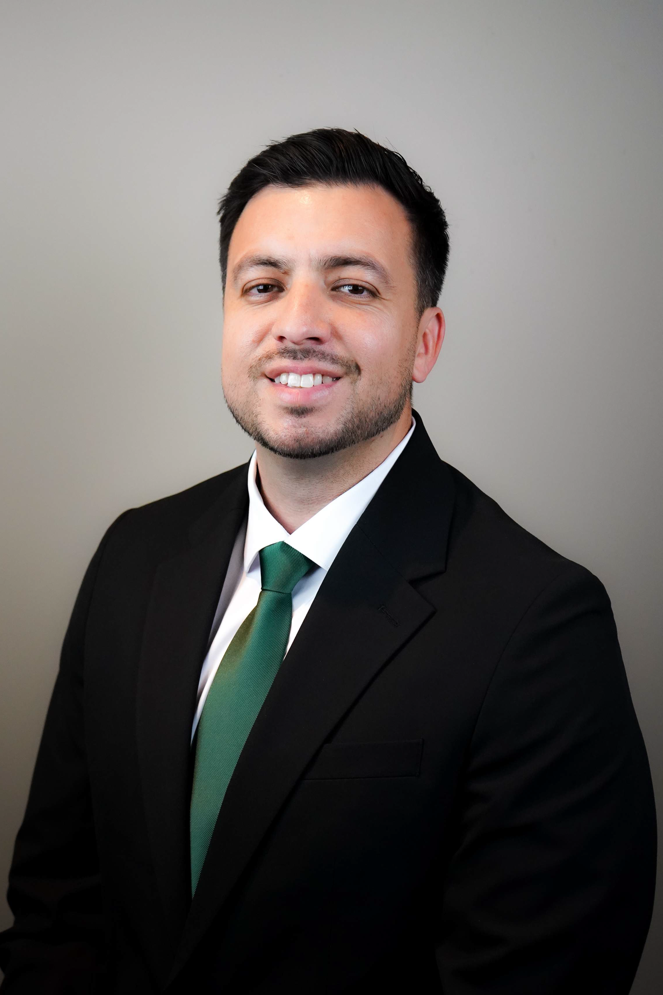 Cesar Becerril Headshot