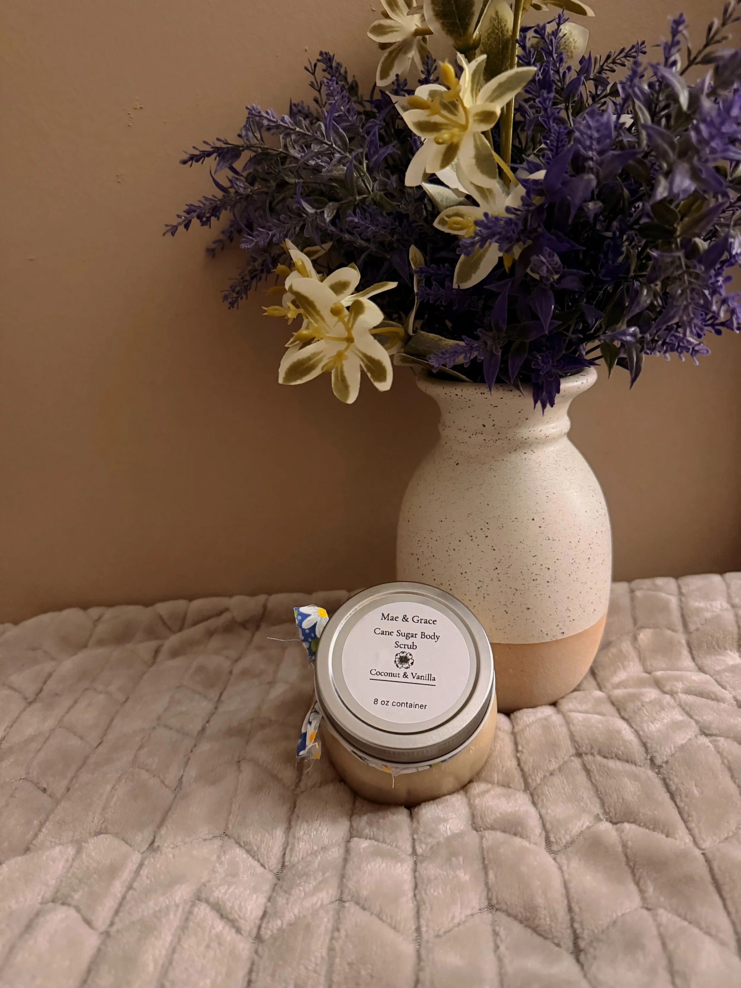 Coconut & Vanilla Body Scrub