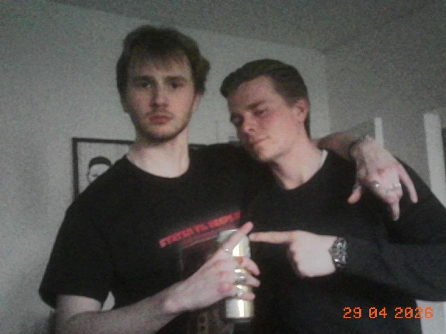 f3.png
