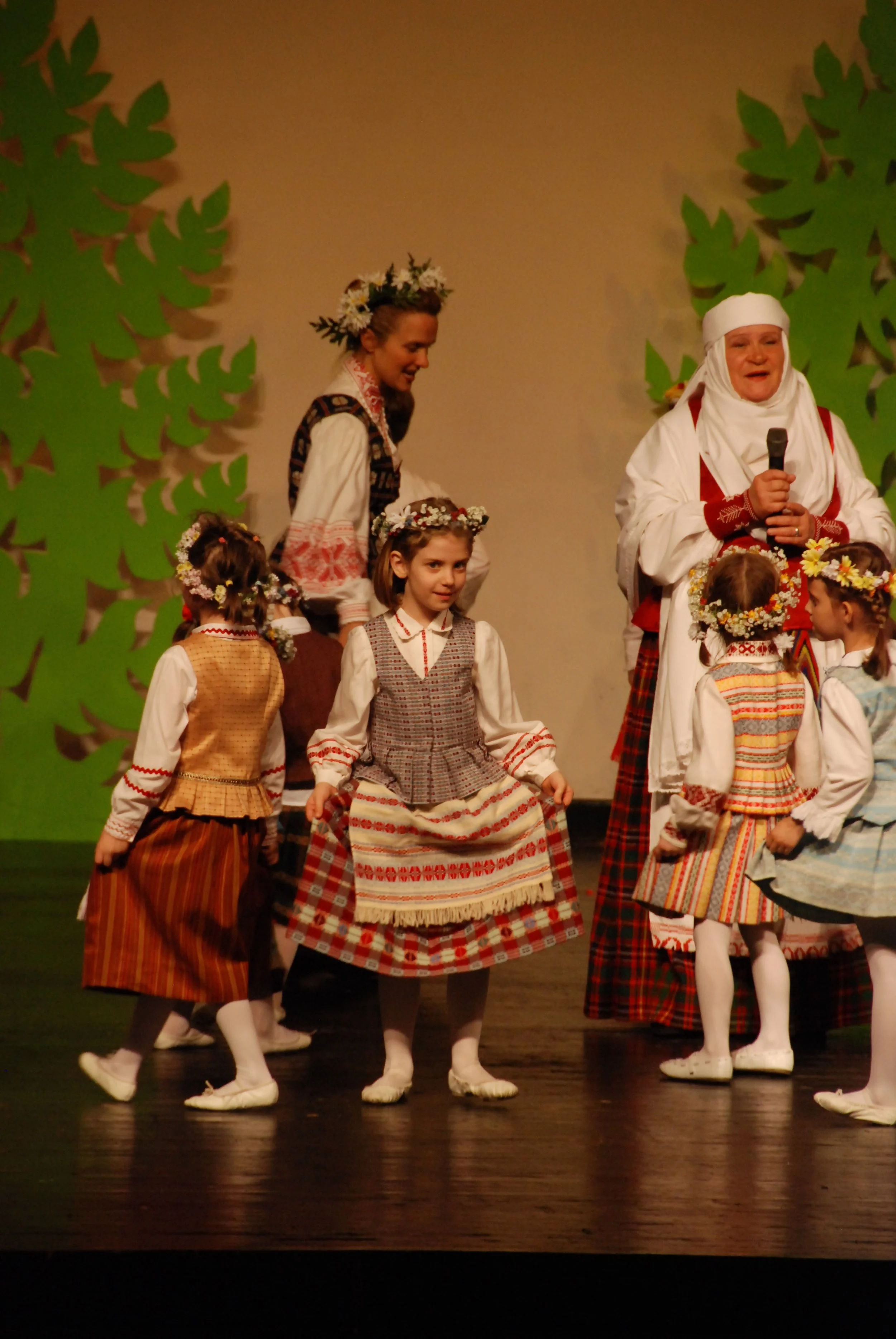 My Lithuanian heritage is very important to me, and I was raised participating in Lithuanian cultural activities such as folk dancing.
-------------------------------------------------------Lietuvybė man yra labai svarbi, ir užaugau dalyvaudama lietu