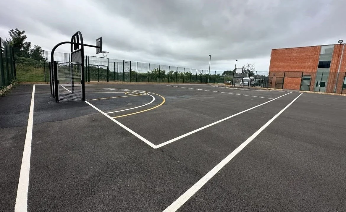 best multi use games area installers near me,  landscaping,  site work, contractor, expertly installed, beautiful design, reliable contractor, quick and amazing result. Essex, south east England, London, Kent hertforshire, near me