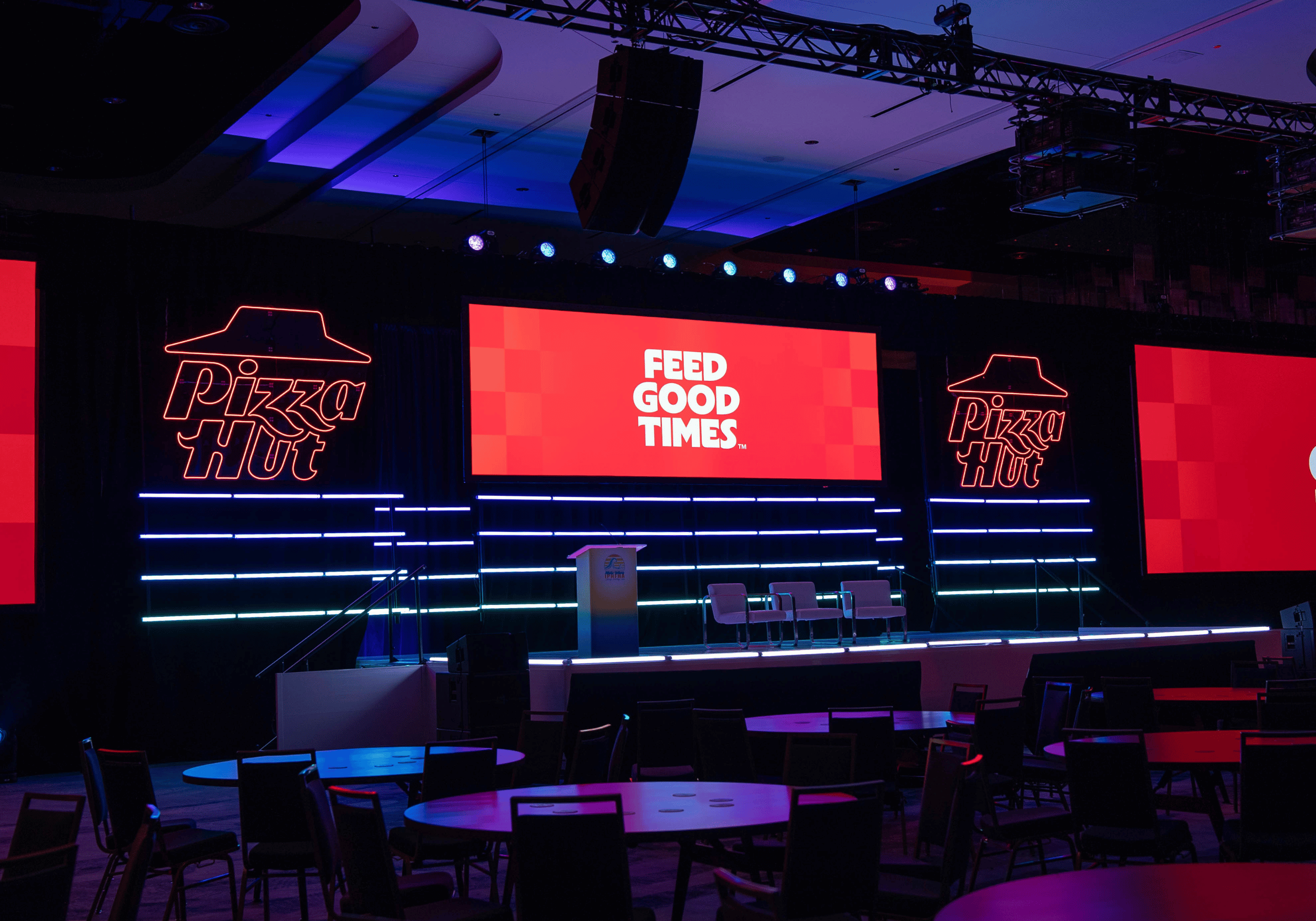 Main stage at Pizza Hut's national conference 2025.