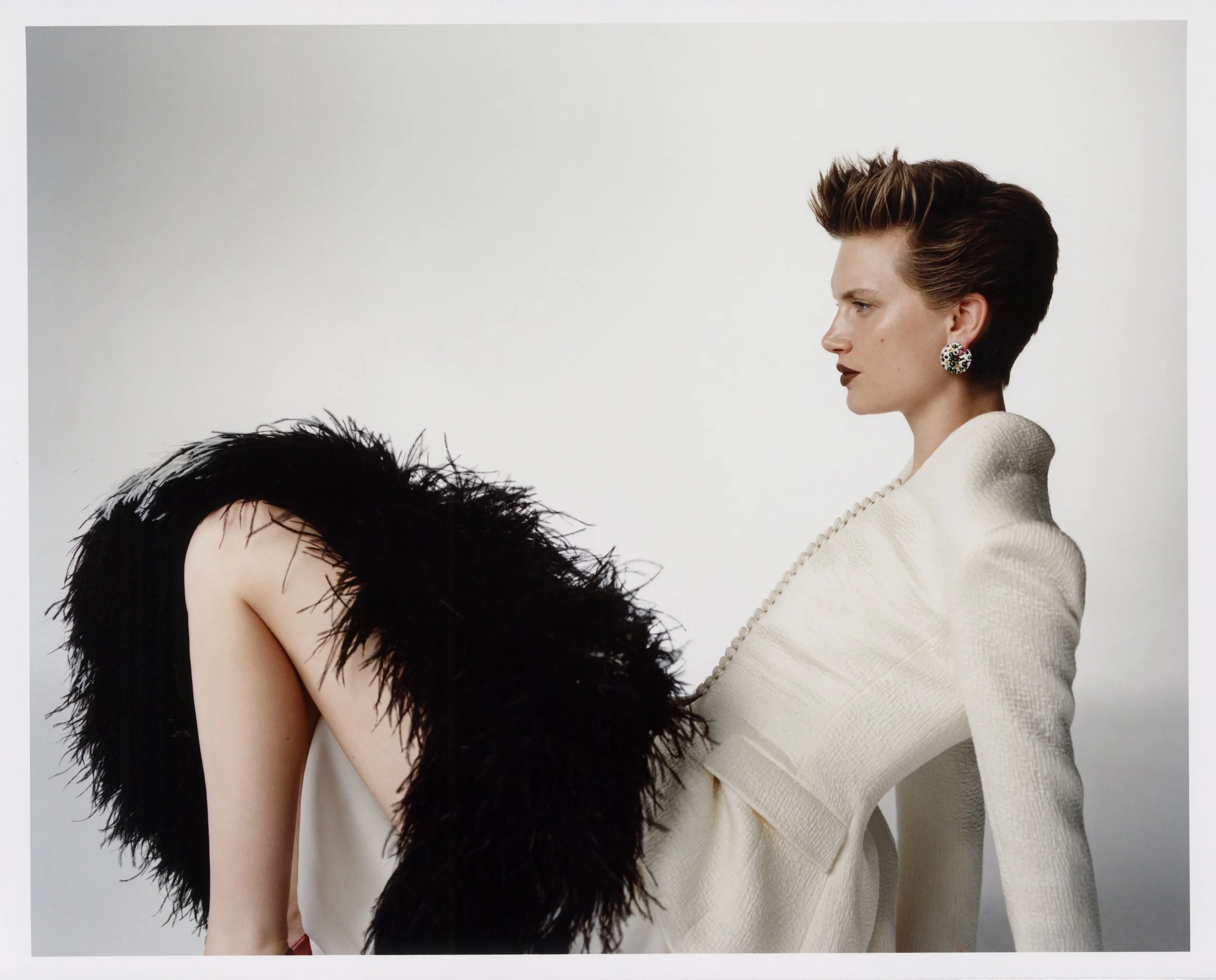 Vogue_Turkiye_October_Cover_Agata_Serge_02.jpg