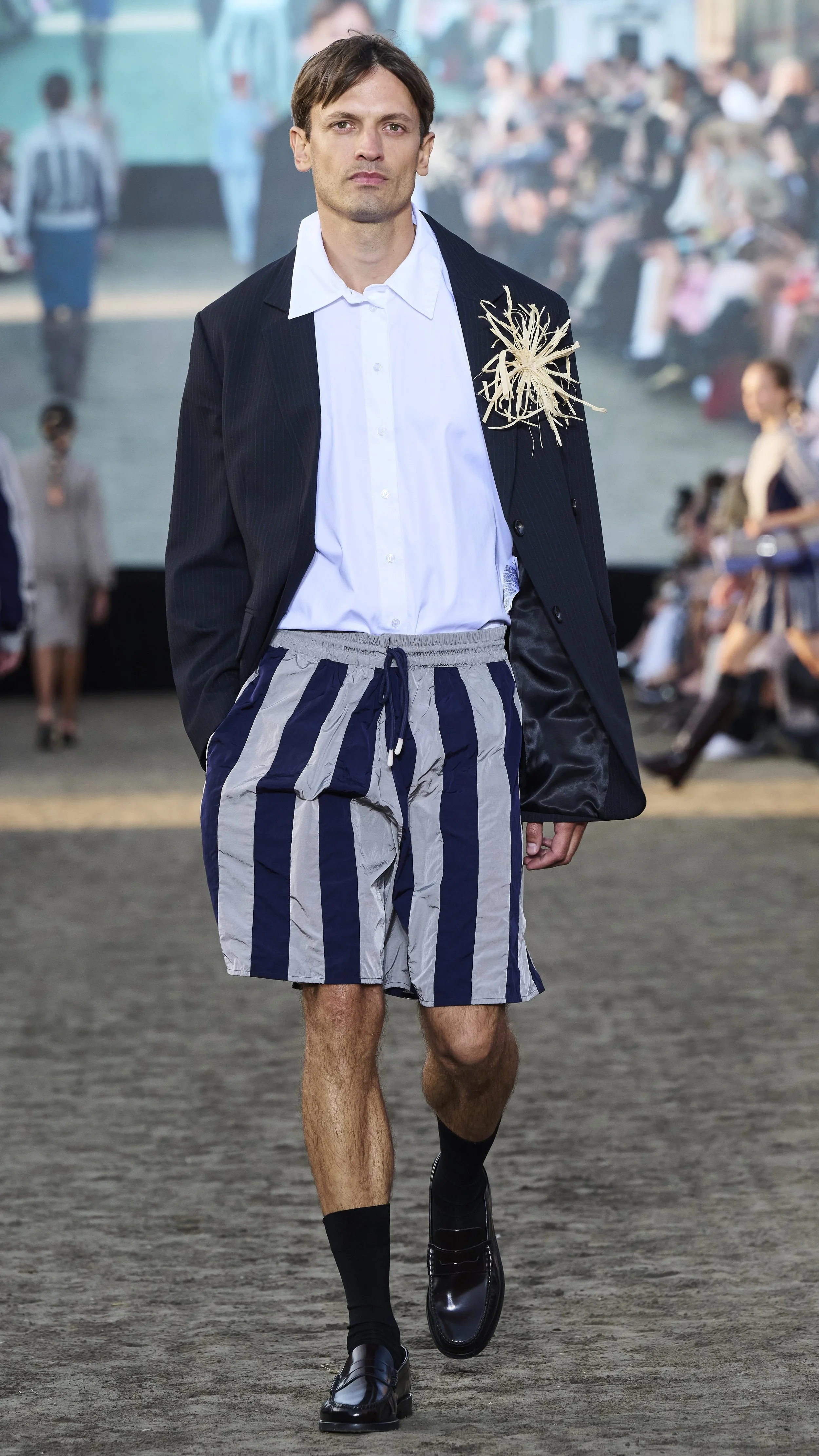 Look+22+of+32+Baum+und+Pferdgarten+SS26.webp
