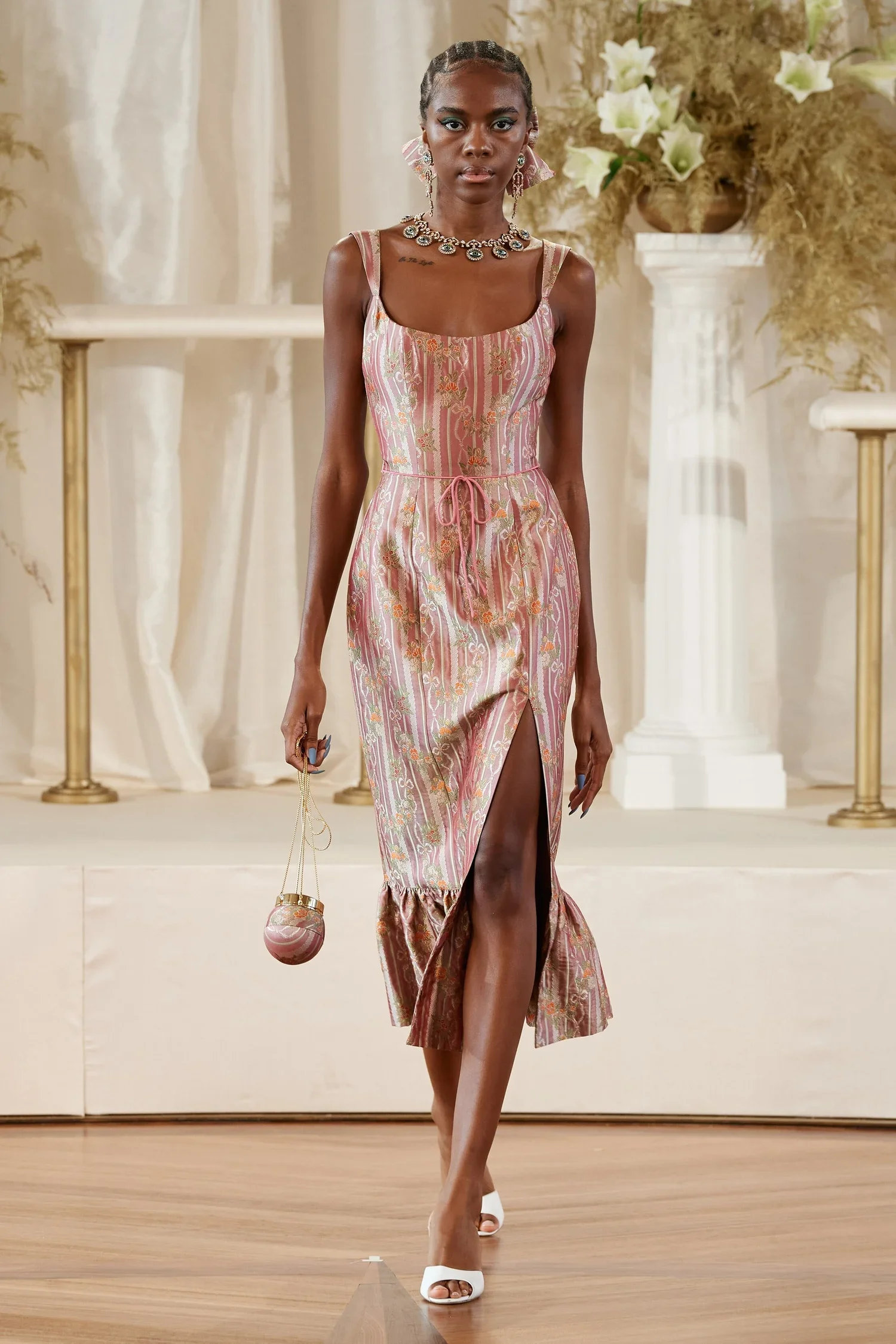 00003-Markarian-Spring-22-New-York-credit-Gorunway3.webp