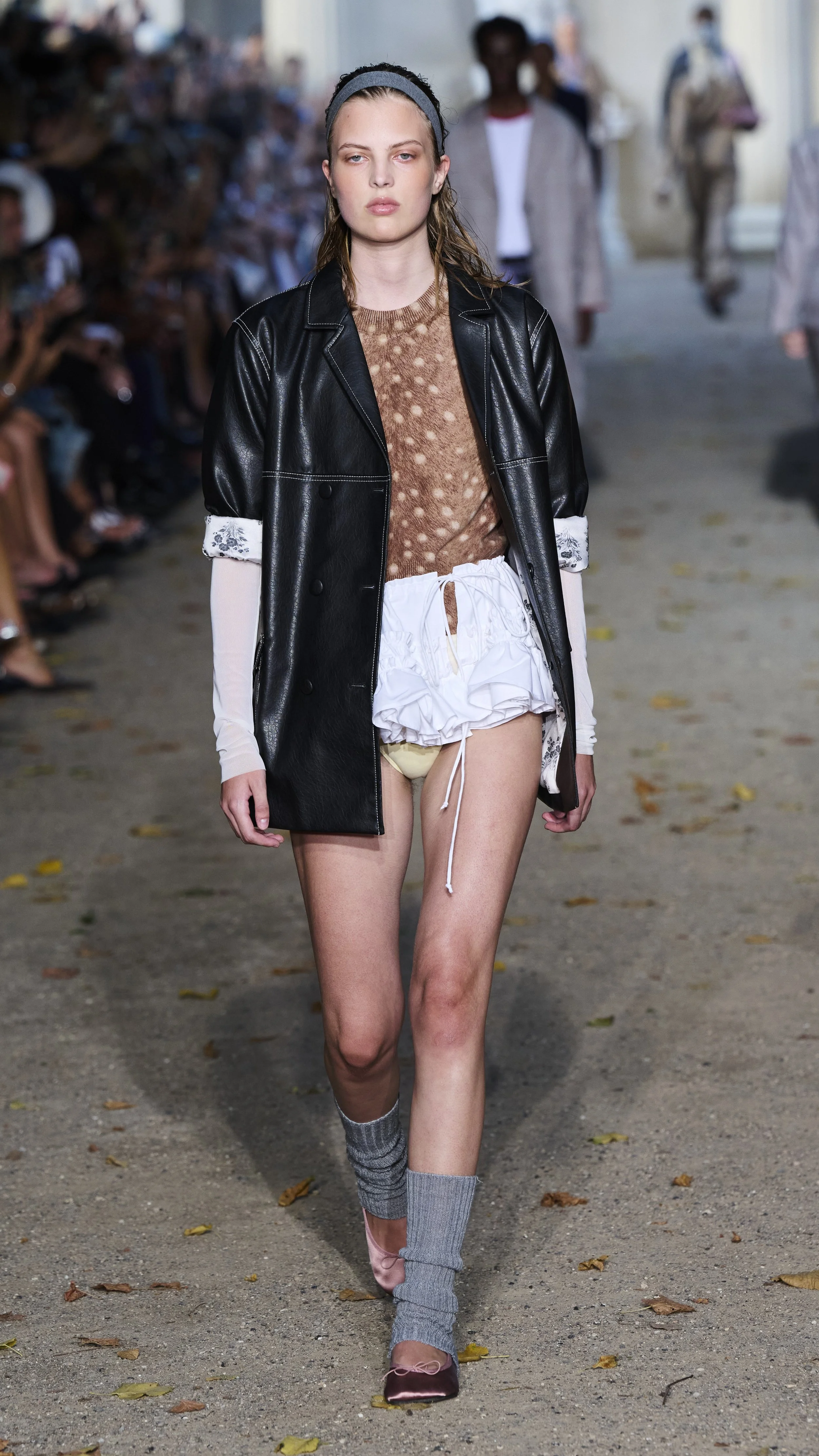 Look 6 of 30 Baum und Pferdgarten SS27.jpg