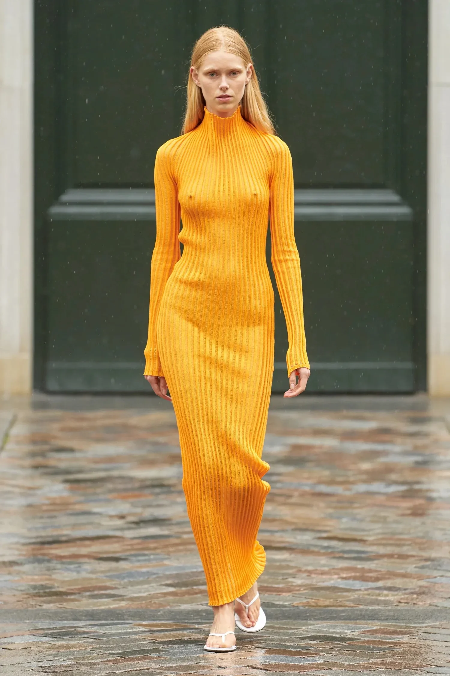 00016-a-roege-hove-spring-2024-ready-to-wear-copenhagen-credit-gorunway.webp