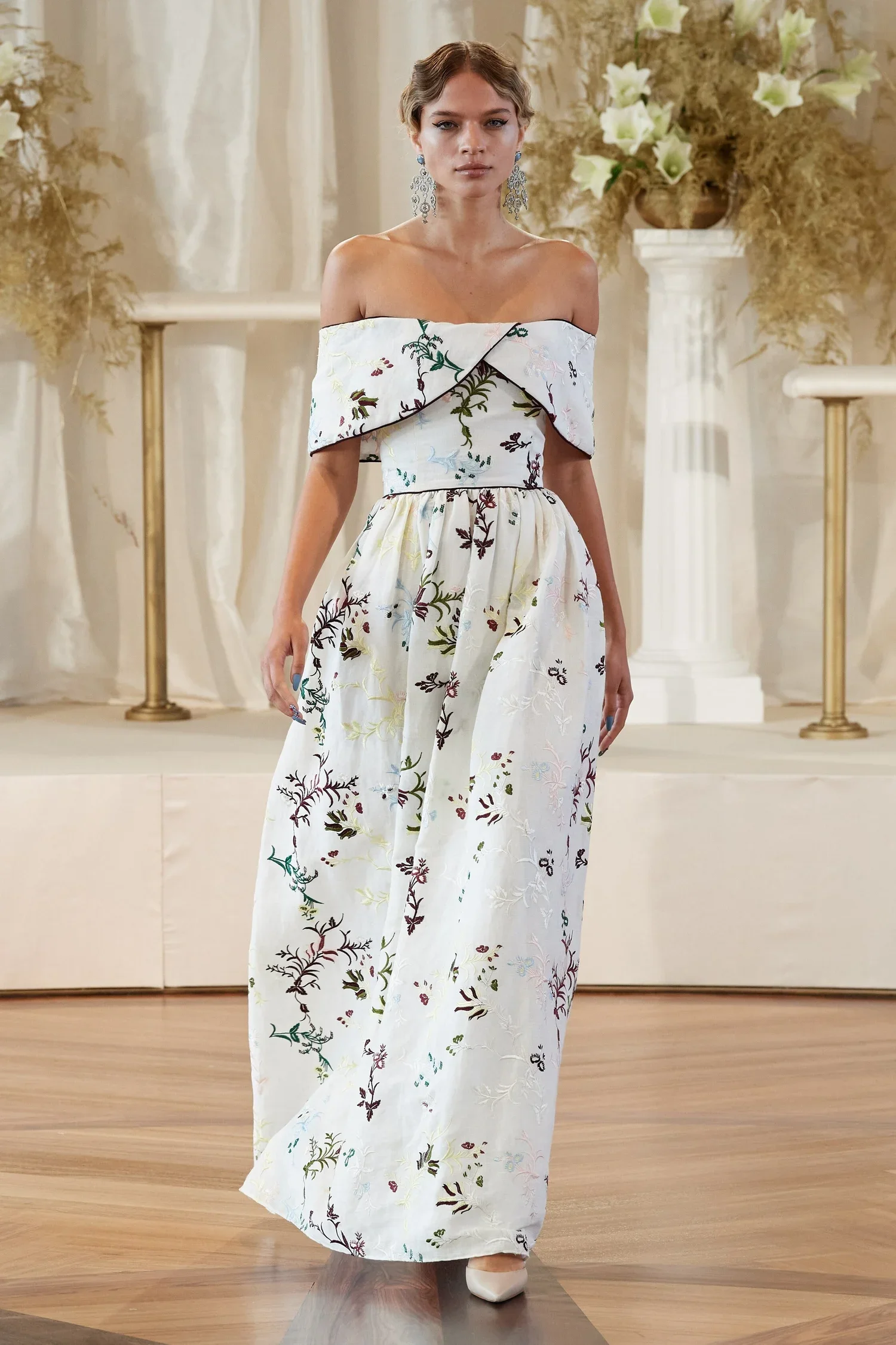 00027-Markarian-Spring-22-New-York-credit-Gorunway.webp