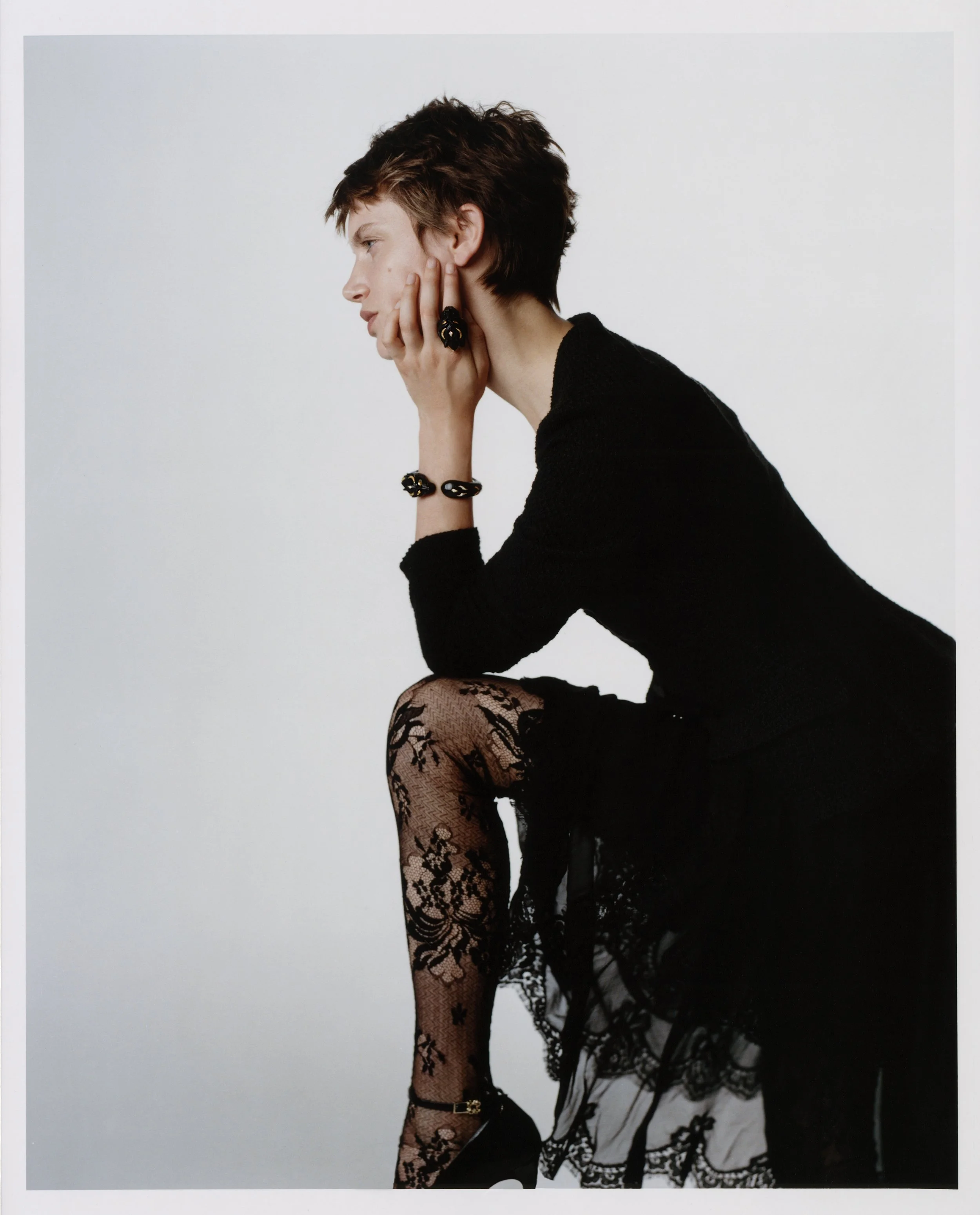 Vogue_Turkiye_October_Cover_Agata_Serge_13.jpg