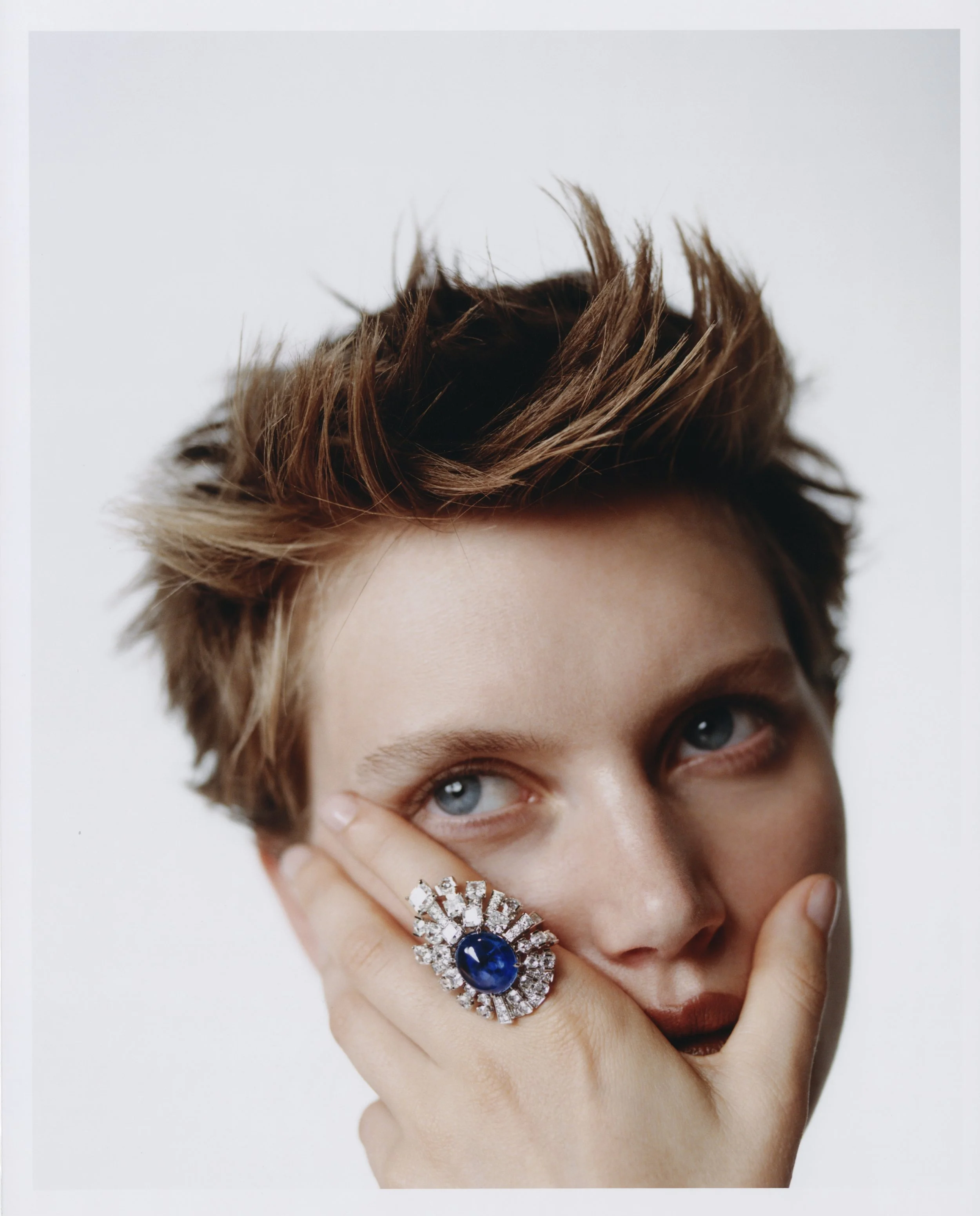 Vogue_Turkiye_October_Cover_Agata_Serge_16.jpg