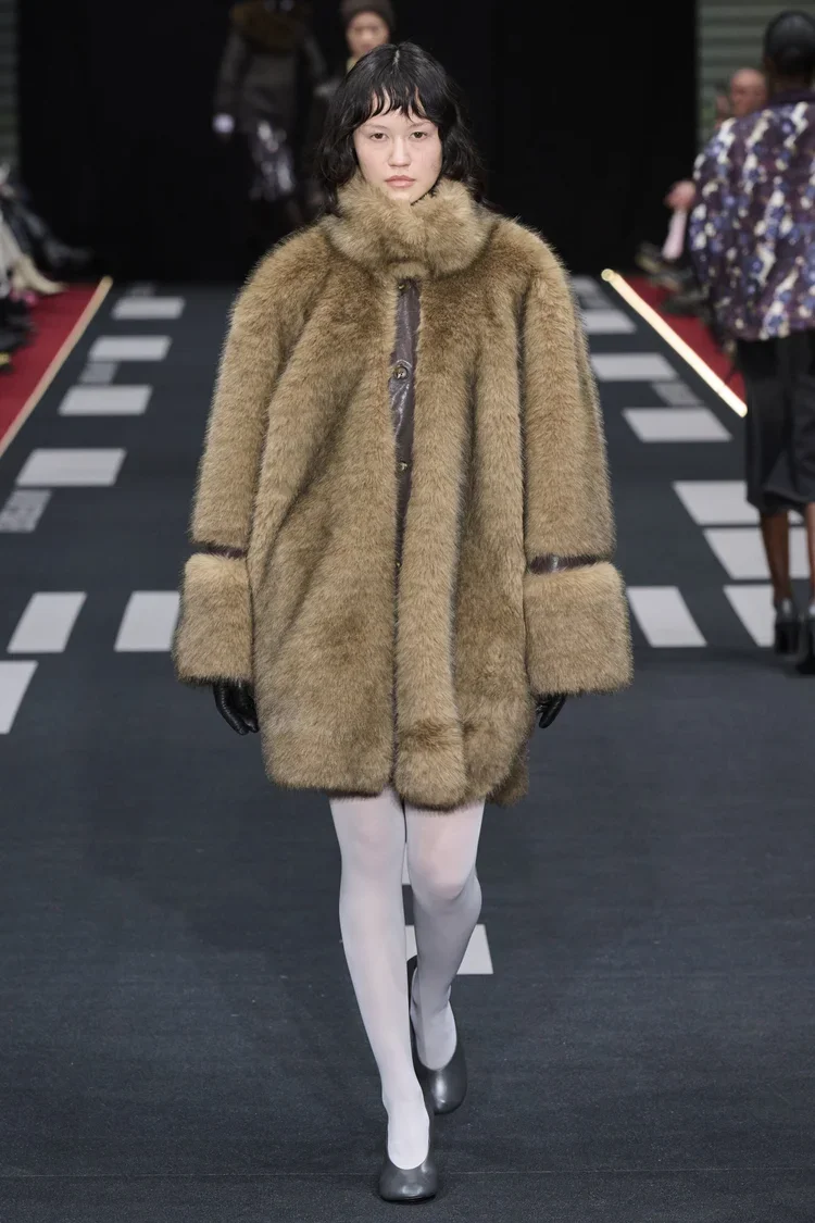 Look+26+of+30+Baum+und+Pferdgarten+AW26.webp