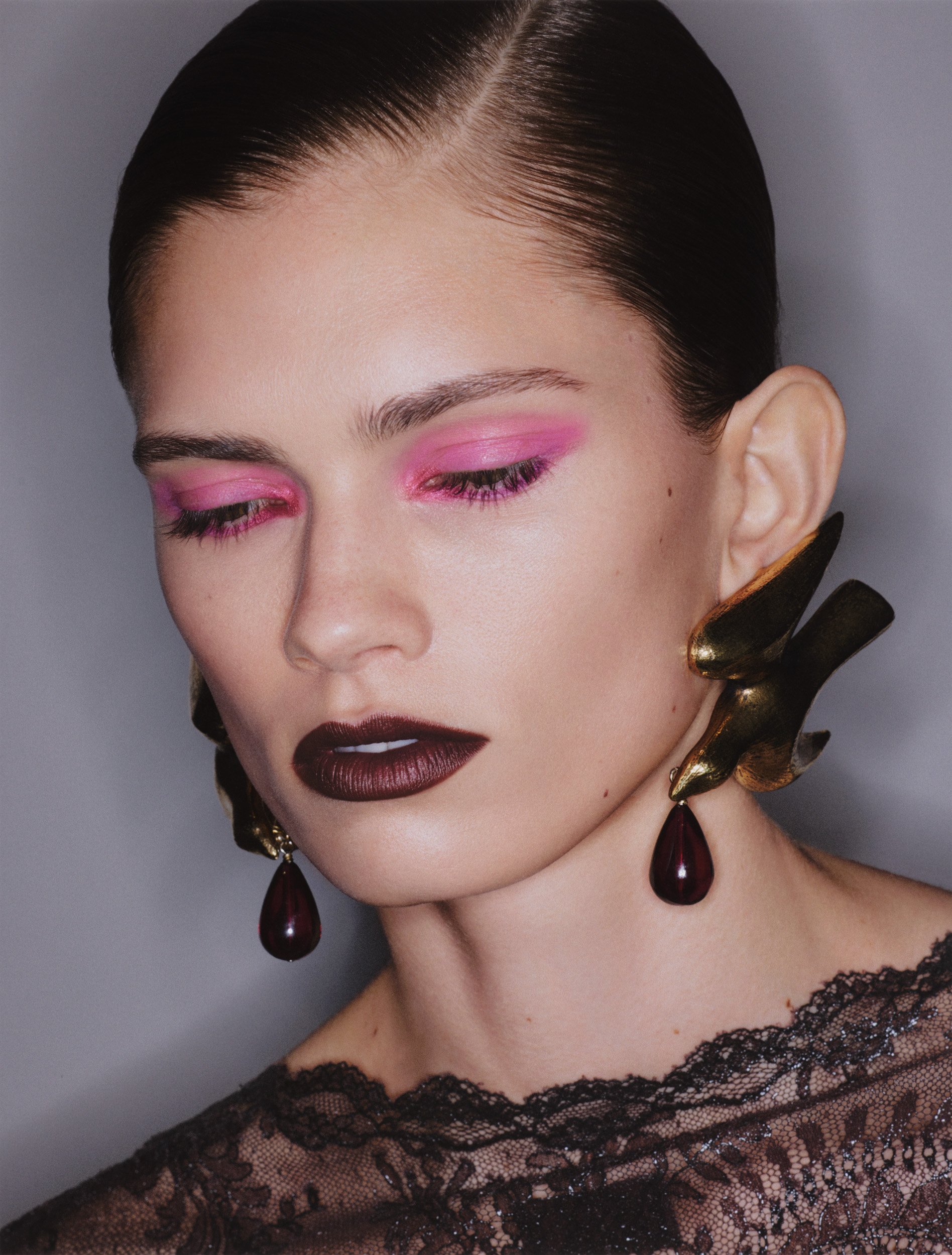 VOGUE_GREECE_SEPT26_JASON_KIM_010.jpg