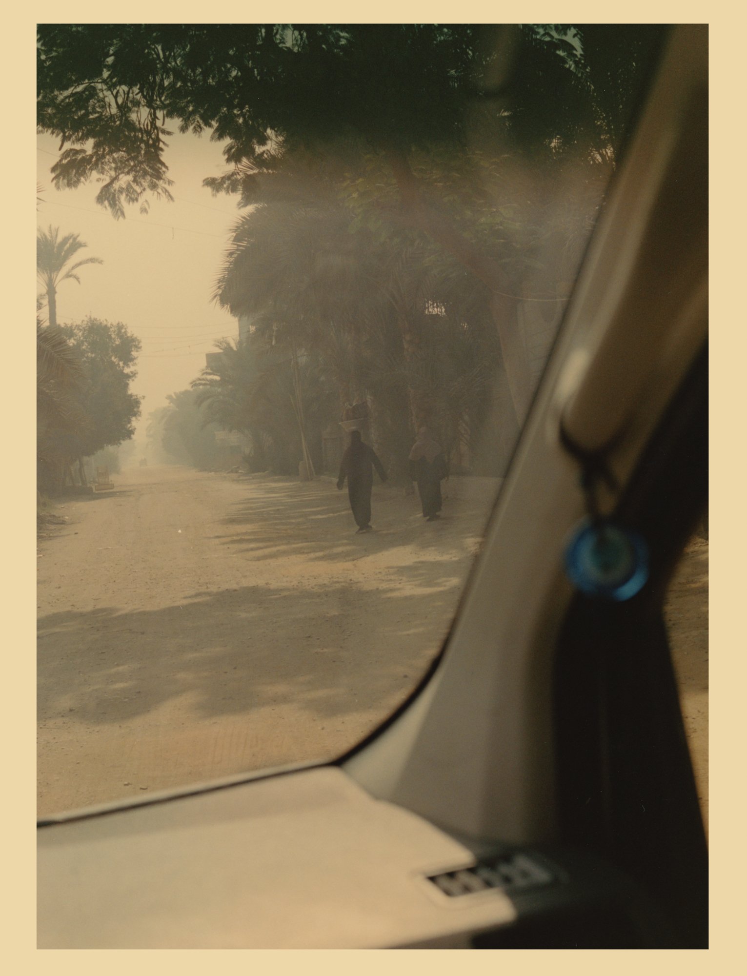 HANDPRINT_VOGUEPOLSKA_CAIRO36_LR.jpg