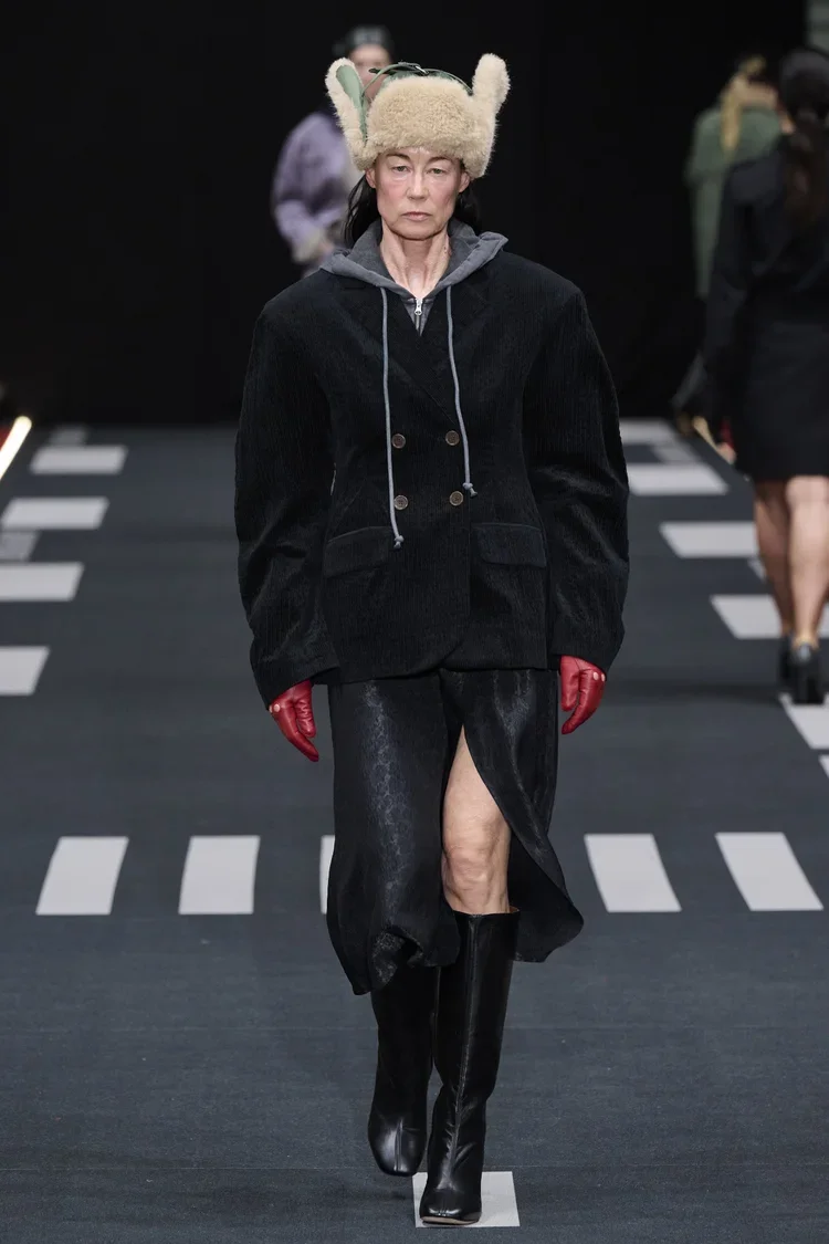 Look+11+of+30+Baum+und+Pferdgarten+AW26.webp