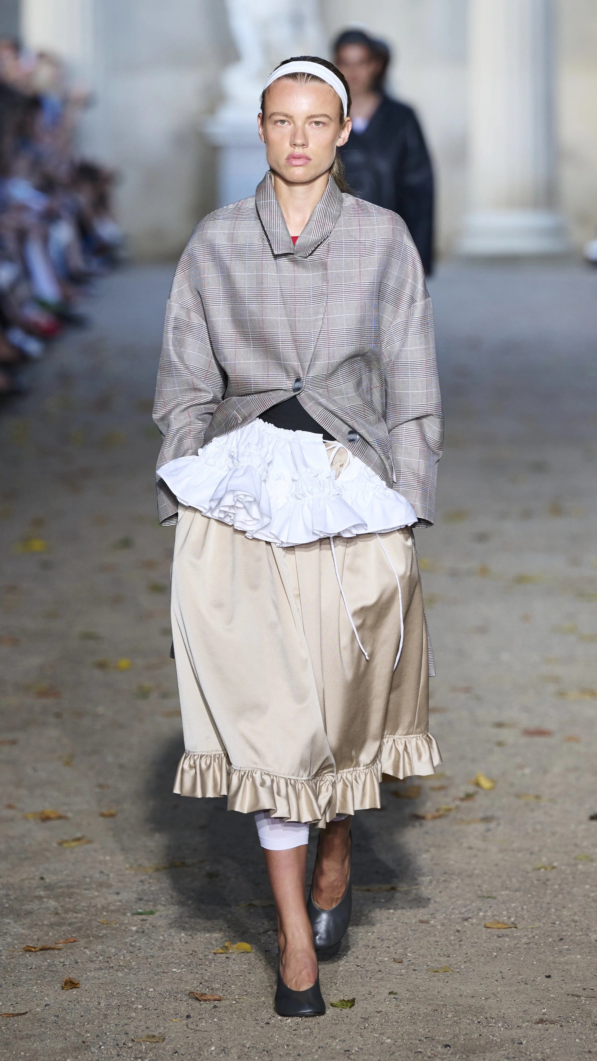 Look 1 of 30 Baum und Pferdgarten SS27.jpg