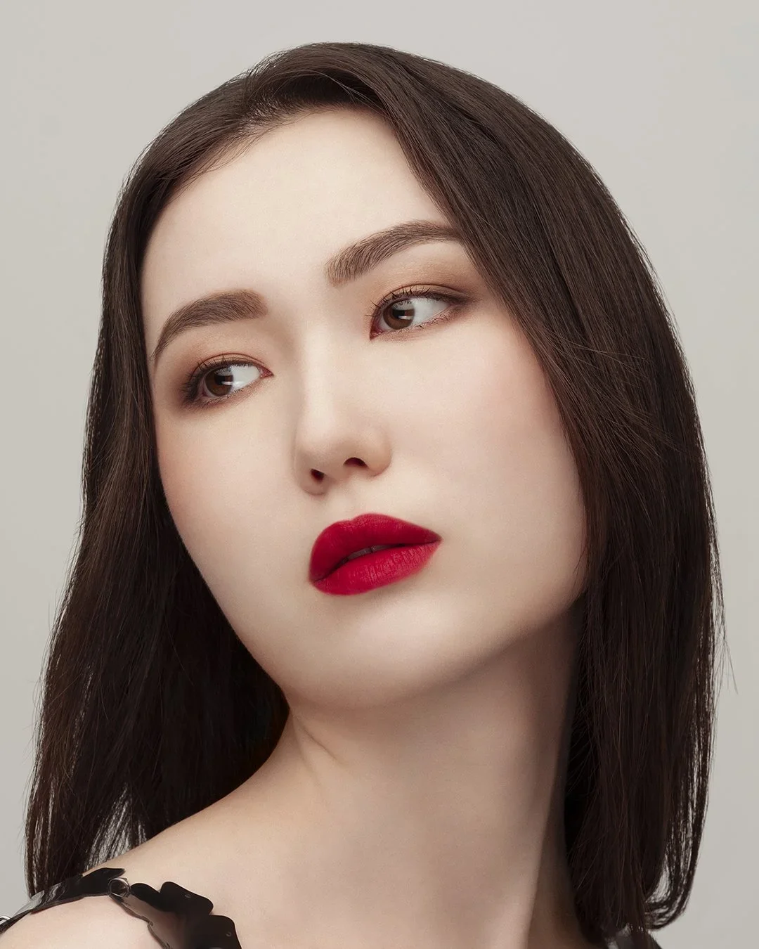 No+Mask+Defined+Brow+4-5.webp