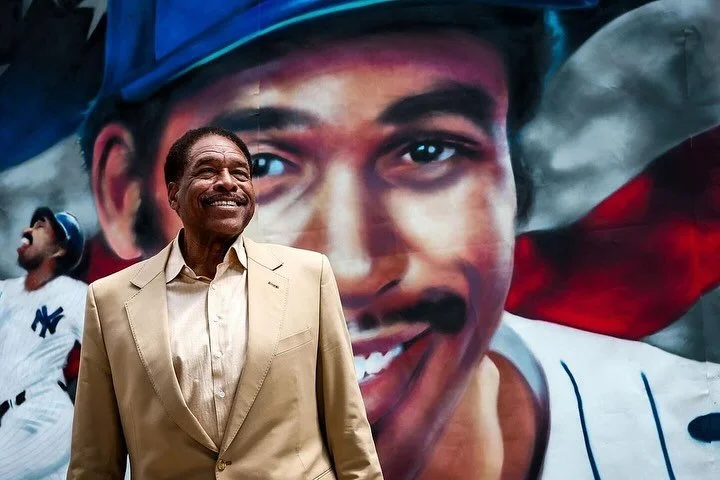 Dave Winfield in Front of his Mural Panel