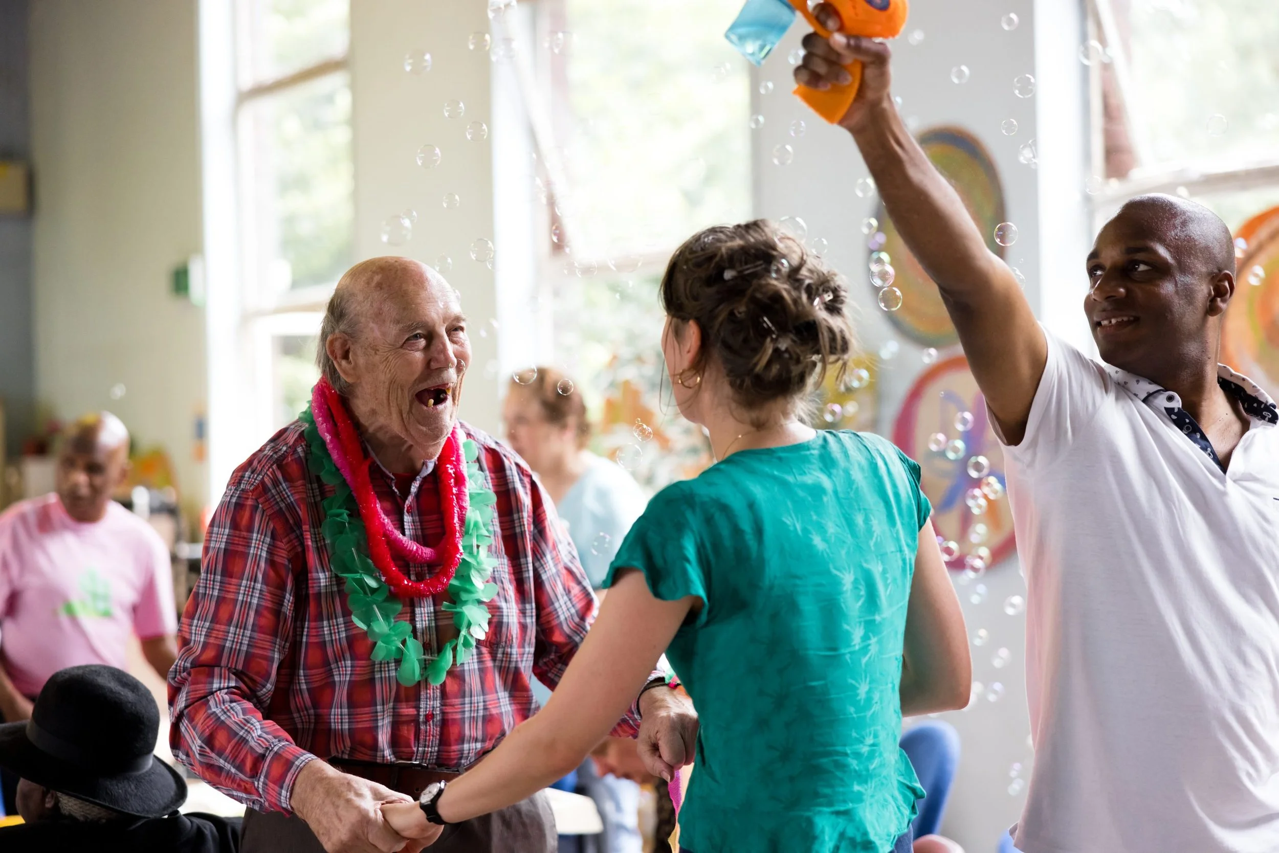 Entelechy-Tea-Dance-11-7-23-image-Roswitha-Chesher-HR-249-scaled.jpg