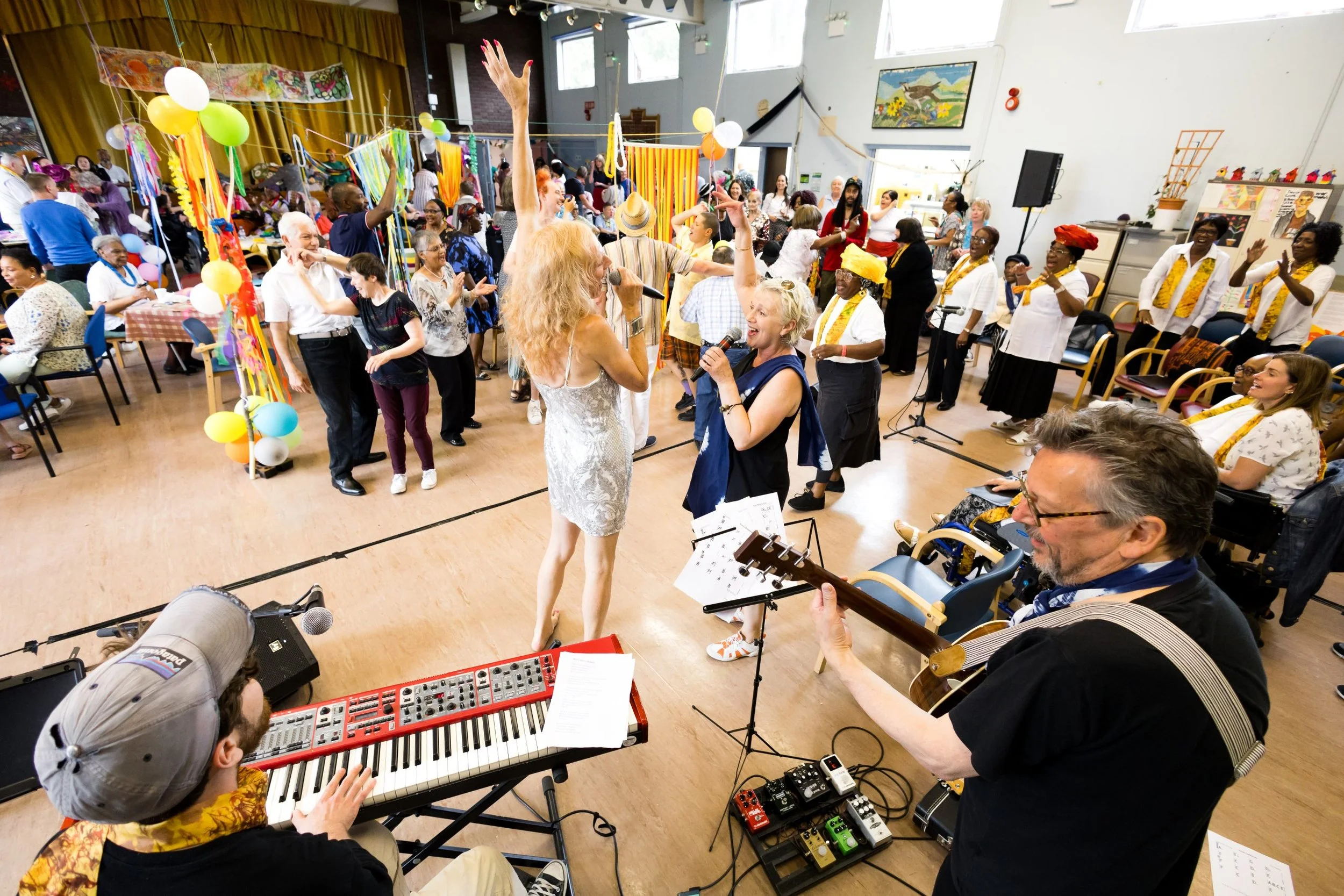 Entelechy-Tea-Dance-11-7-23-image-Roswitha-Chesher-HR-245-scaled.jpg