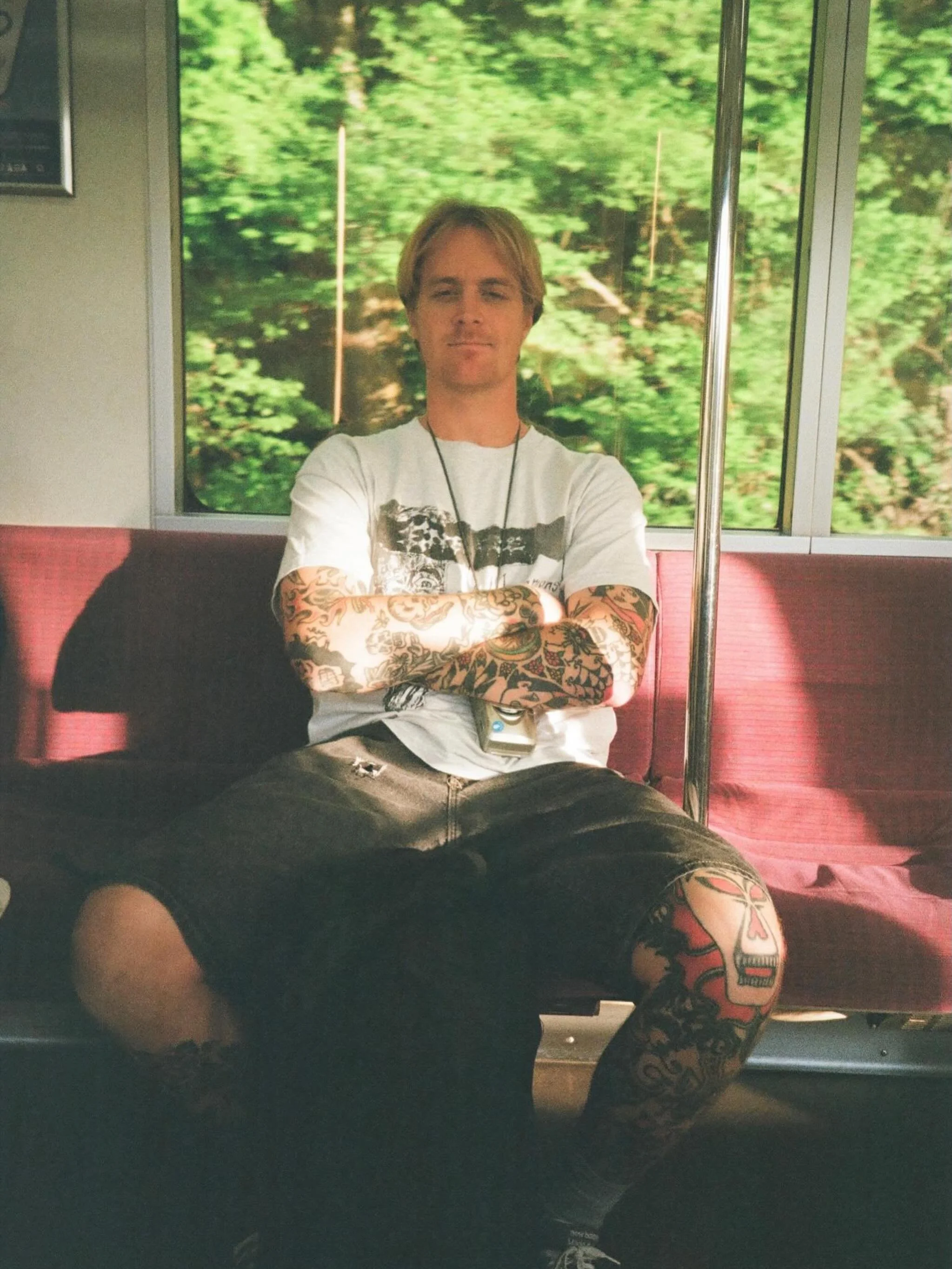 Had the pleasure of interviewing Will ( @will__hendo ) of @altarxvx ! A great dude with great perspectives on then movement. Link in the bio. #fleshless #altarxvx #veganstraightedge #xvx
