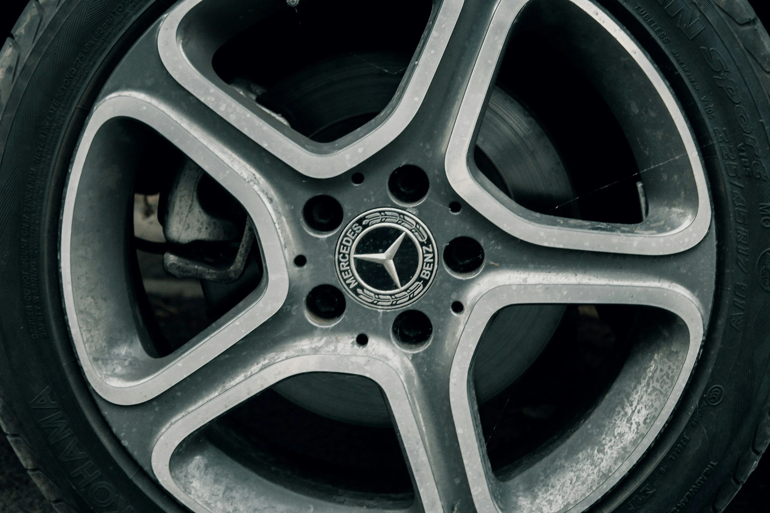 Curbed alloy wheel repair service Thanet