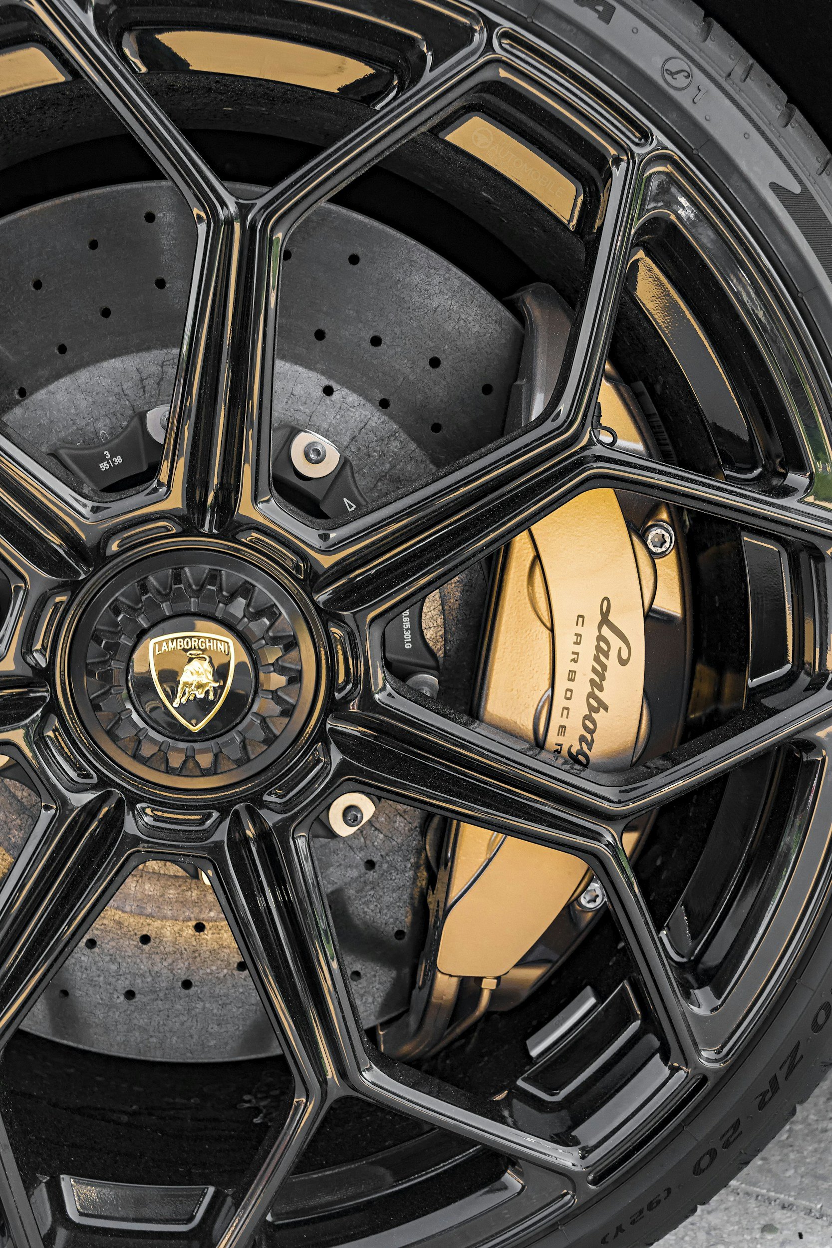 Brake caliper decals and feature enhancement Thanet