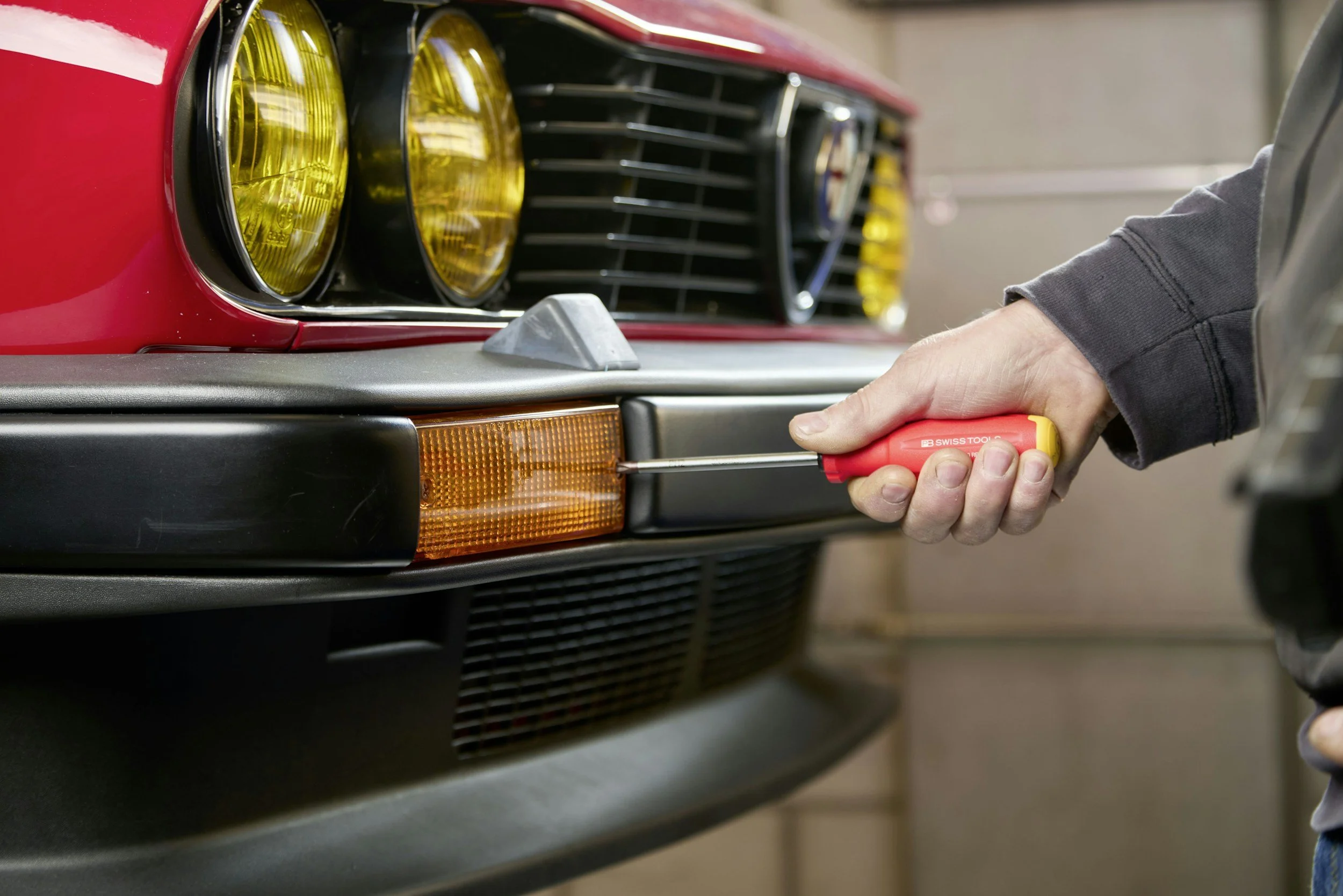 Textured bumper scuff repair specialist Kent