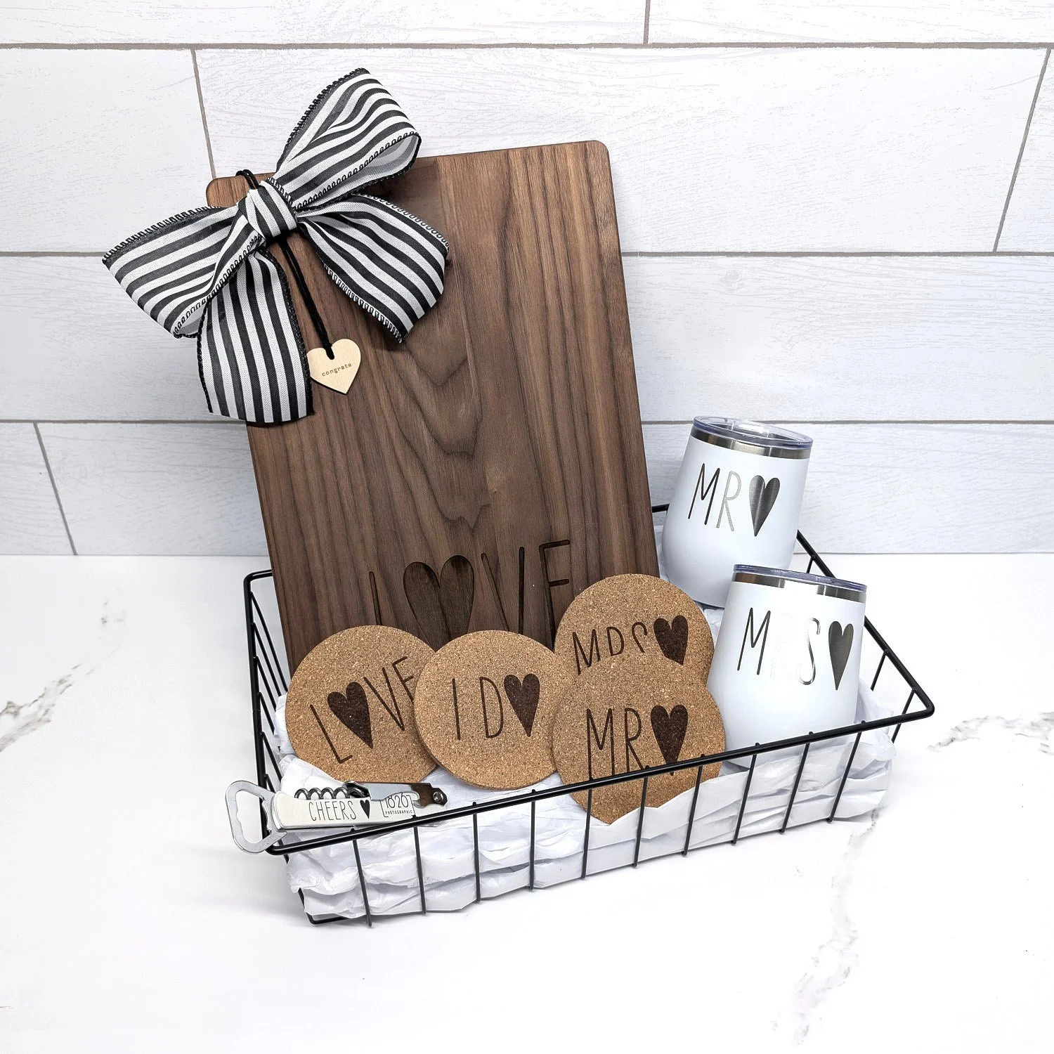 signature_wedding_gift_kit_basket.jpg