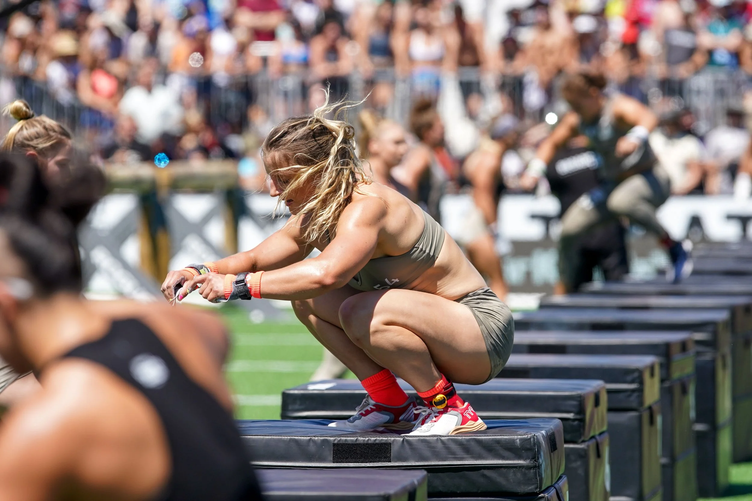Freya Moosbrugger competing in a CrossFit event, reflecting her background as a competitive athlete.
