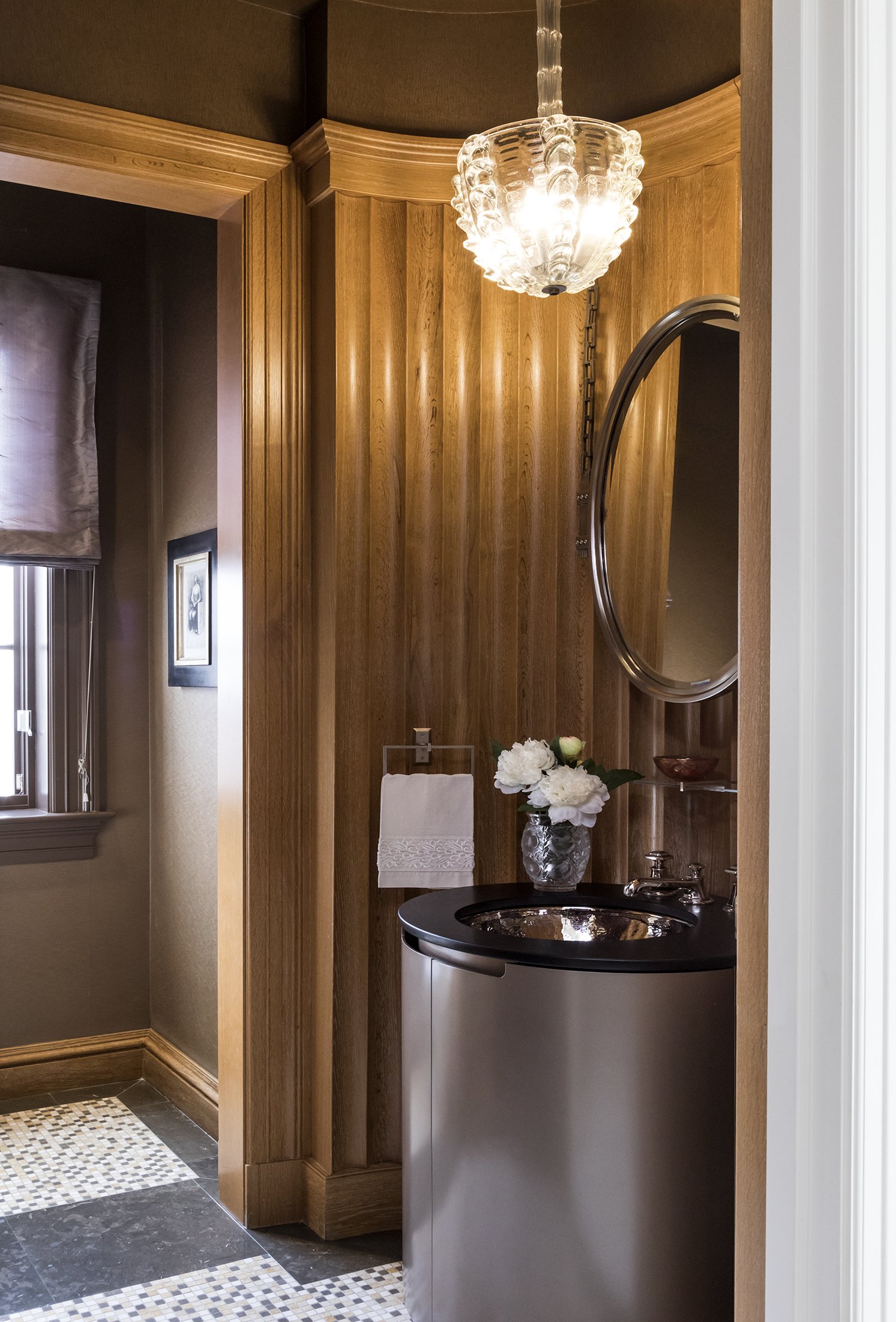 new-york-townhouse-2-guest-bath.jpg